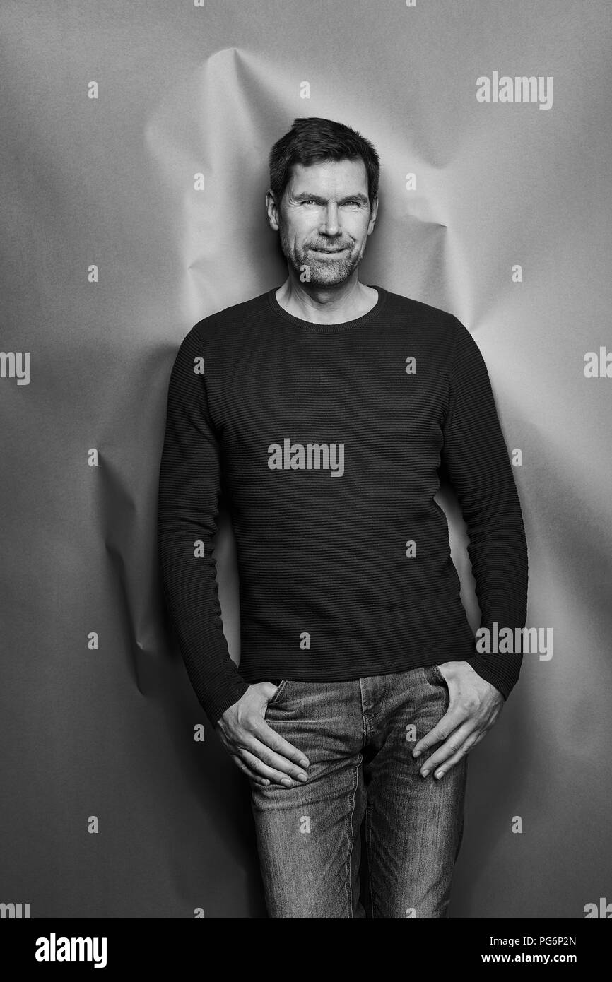 Black and white male photo 50s hi-res stock photography and images - Alamy
