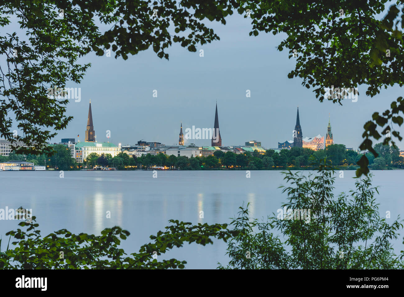 Germany, Hamburg, Outer Alster Lake with view to the city Stock Photo