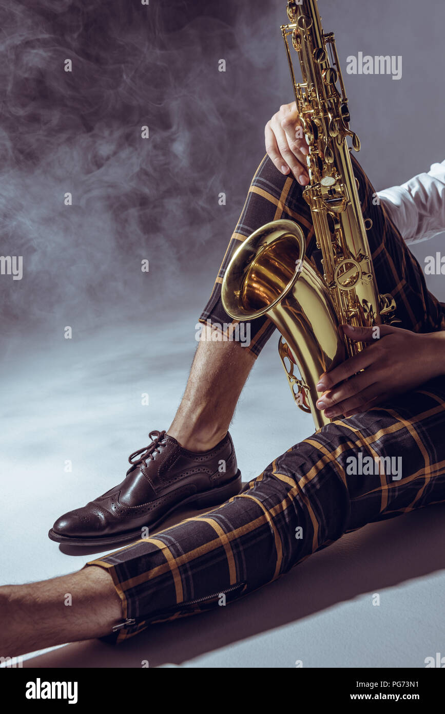 Saxophone play playing hi-res stock photography and images - Page 24 - Alamy