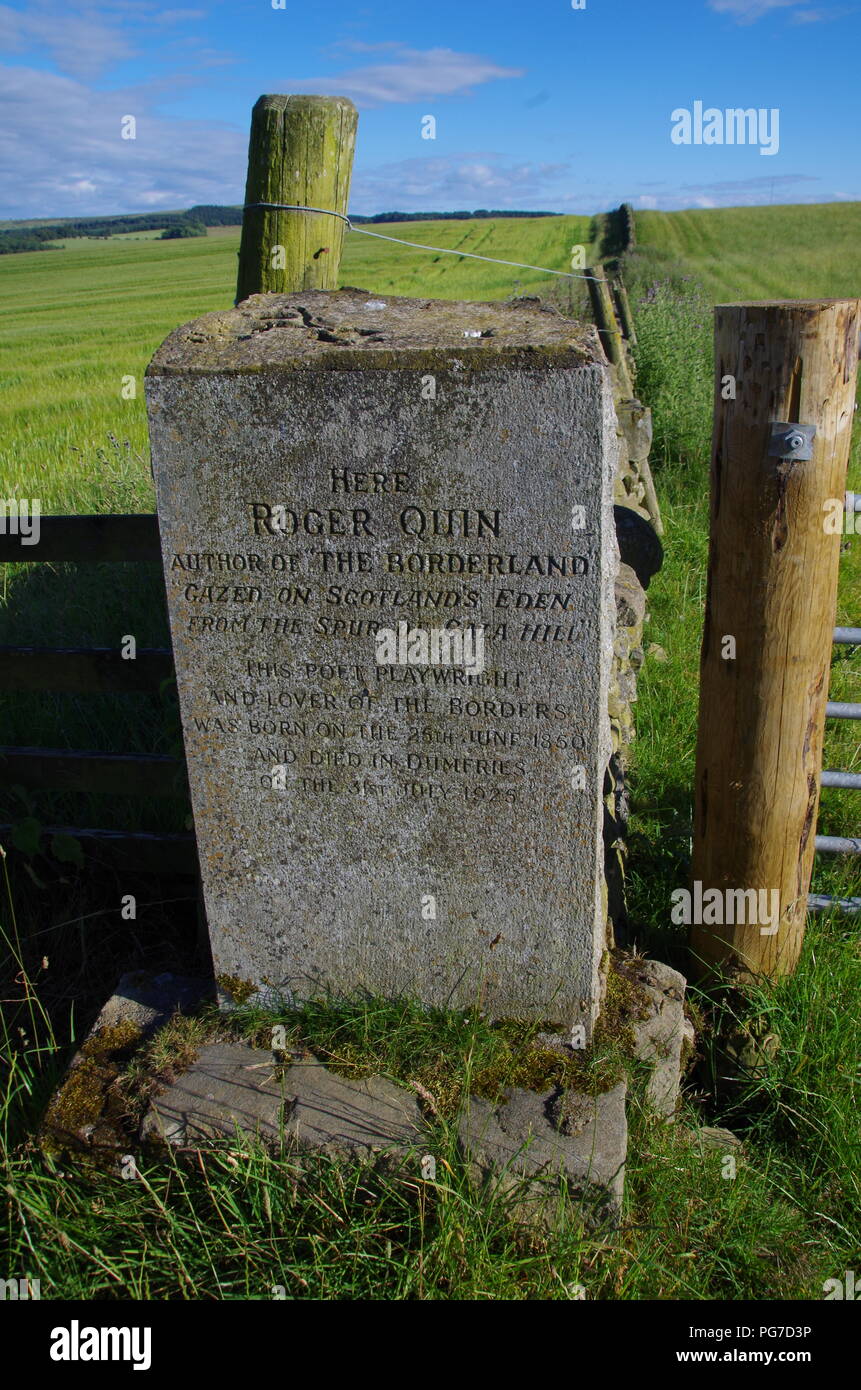 Roger Quin Memorial Homeless Poet John O Groats Duncansby Head To Lands End End To End Trail Southern Upland Way Scotland Uk Stock Photo Alamy