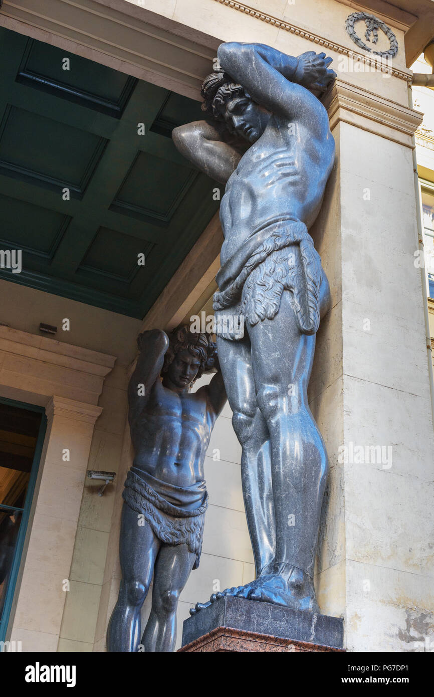 Atlantes statue museum hi-res stock photography and images - Alamy
