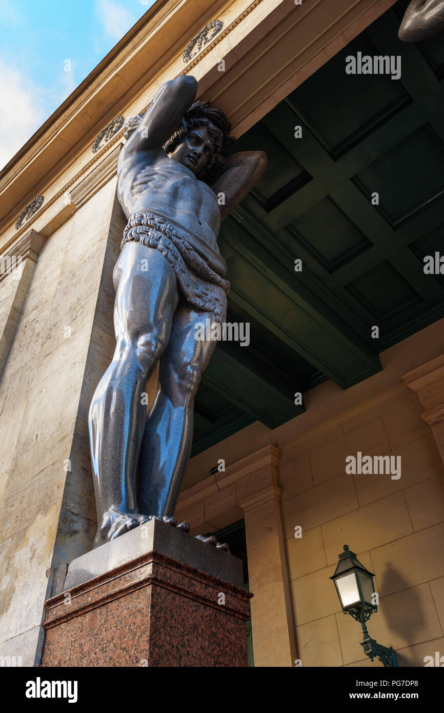 Atlantes statue museum hi-res stock photography and images - Alamy