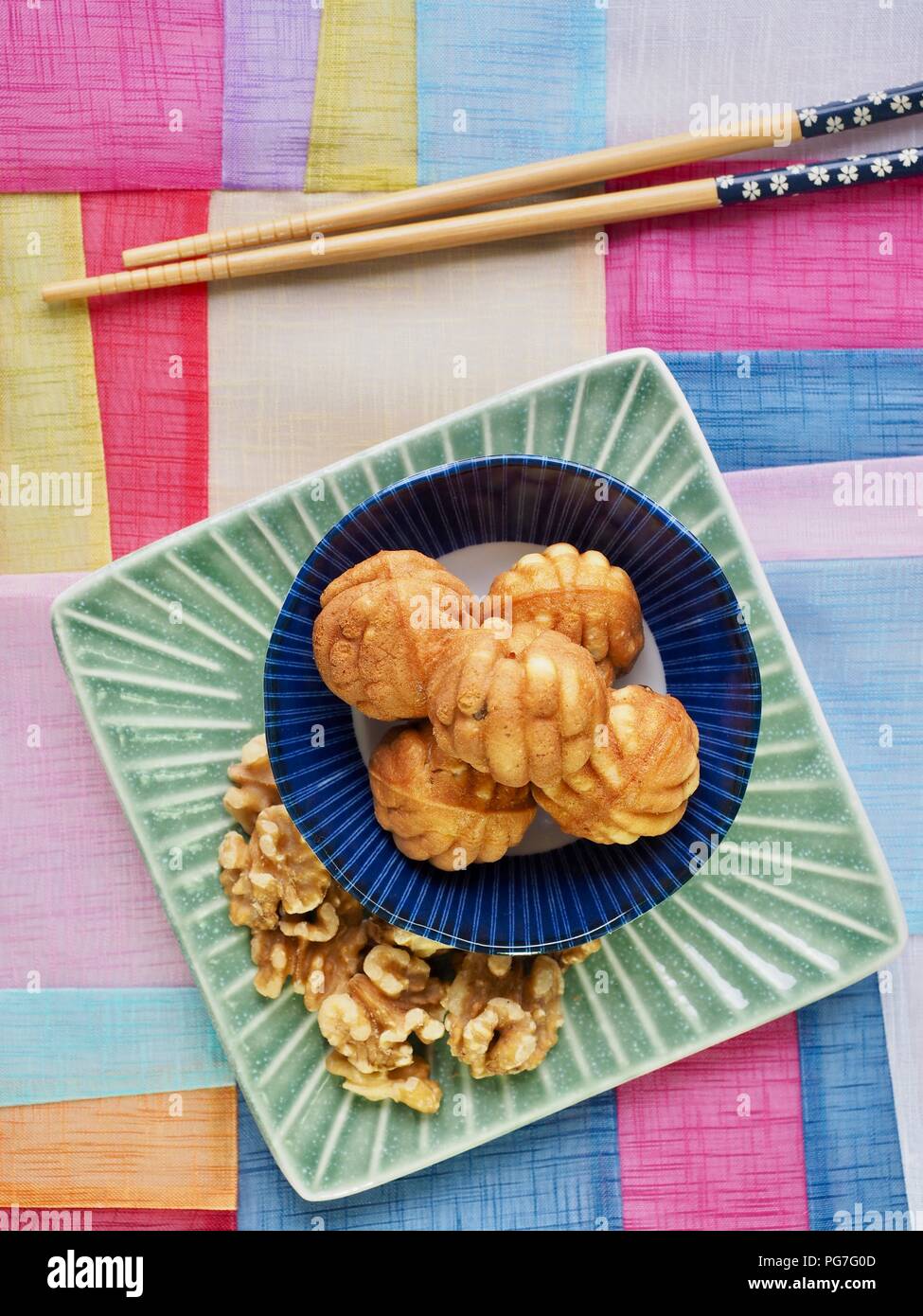 Korean Food Walnut Sweets Stock Photo - Alamy
