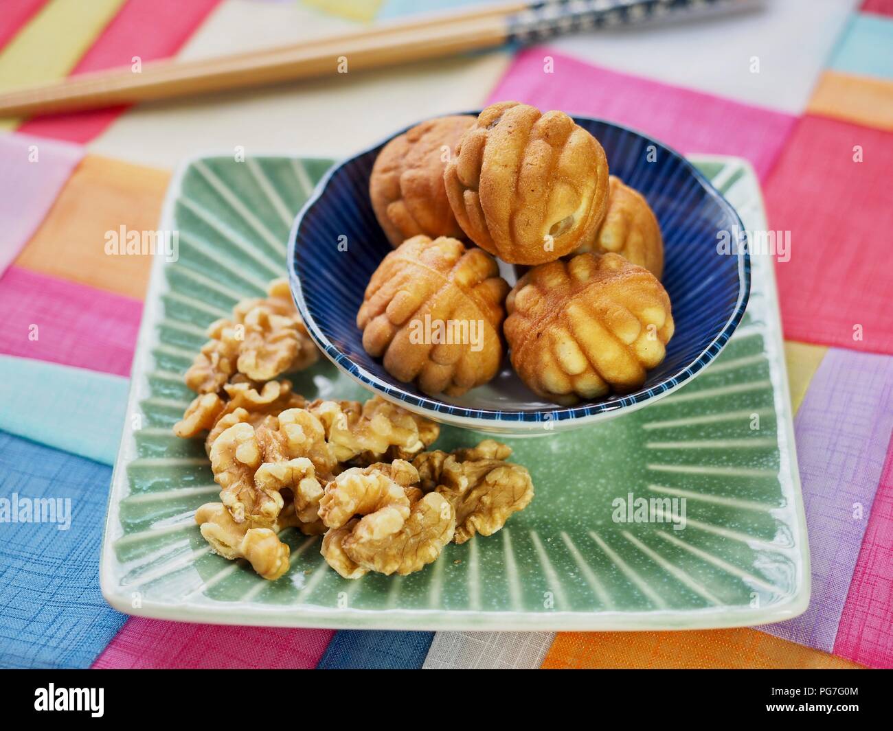 Korean Food Walnut Sweets Stock Photo - Alamy