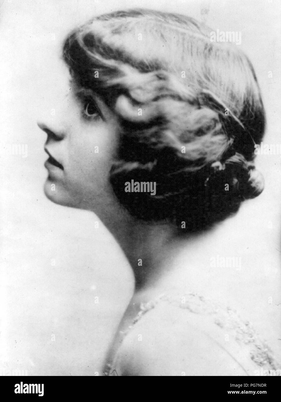 Ina Claire, 1892- ca 1912 Stock Photo - Alamy