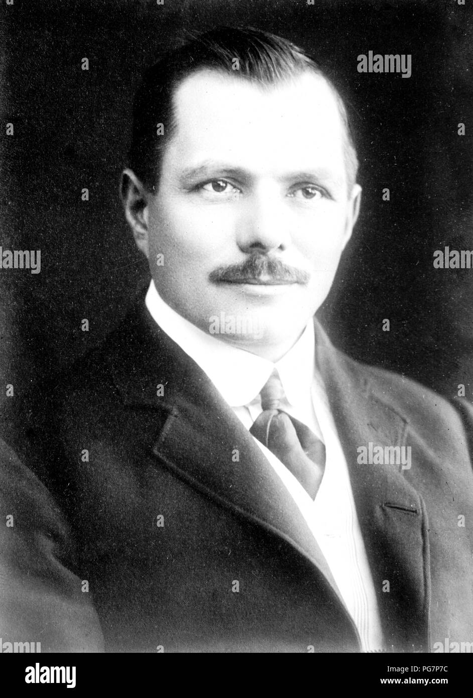 Hugh McIntosh 4 7 1907 Stock Photo Alamy