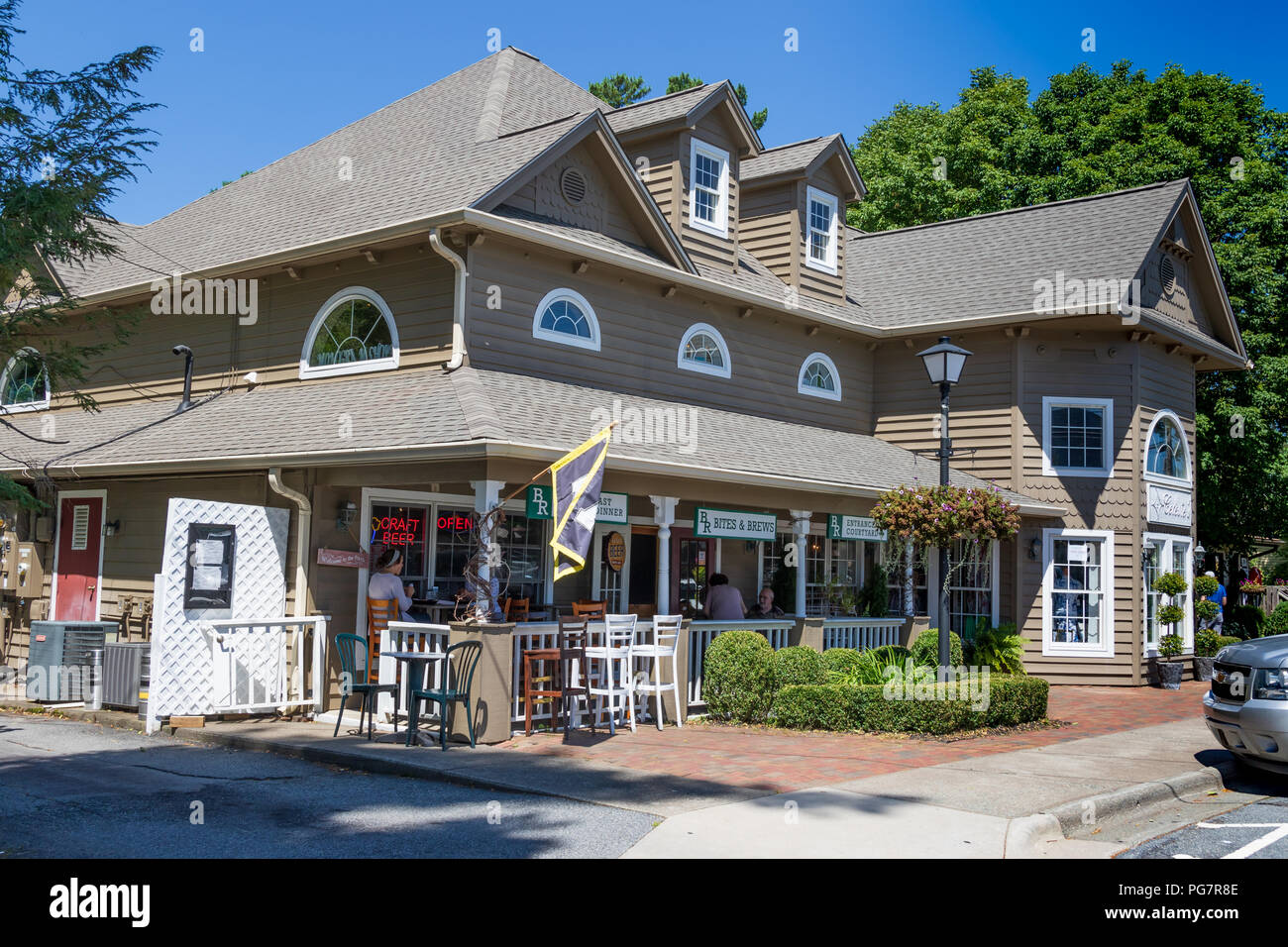BLOWING ROCK, NC, USA,-23 AUG 2018: A restaurant, BR Bites & Brews, on Main Street in the small, mountain resort town, near the Blue Ridge Parkway. Stock Photo