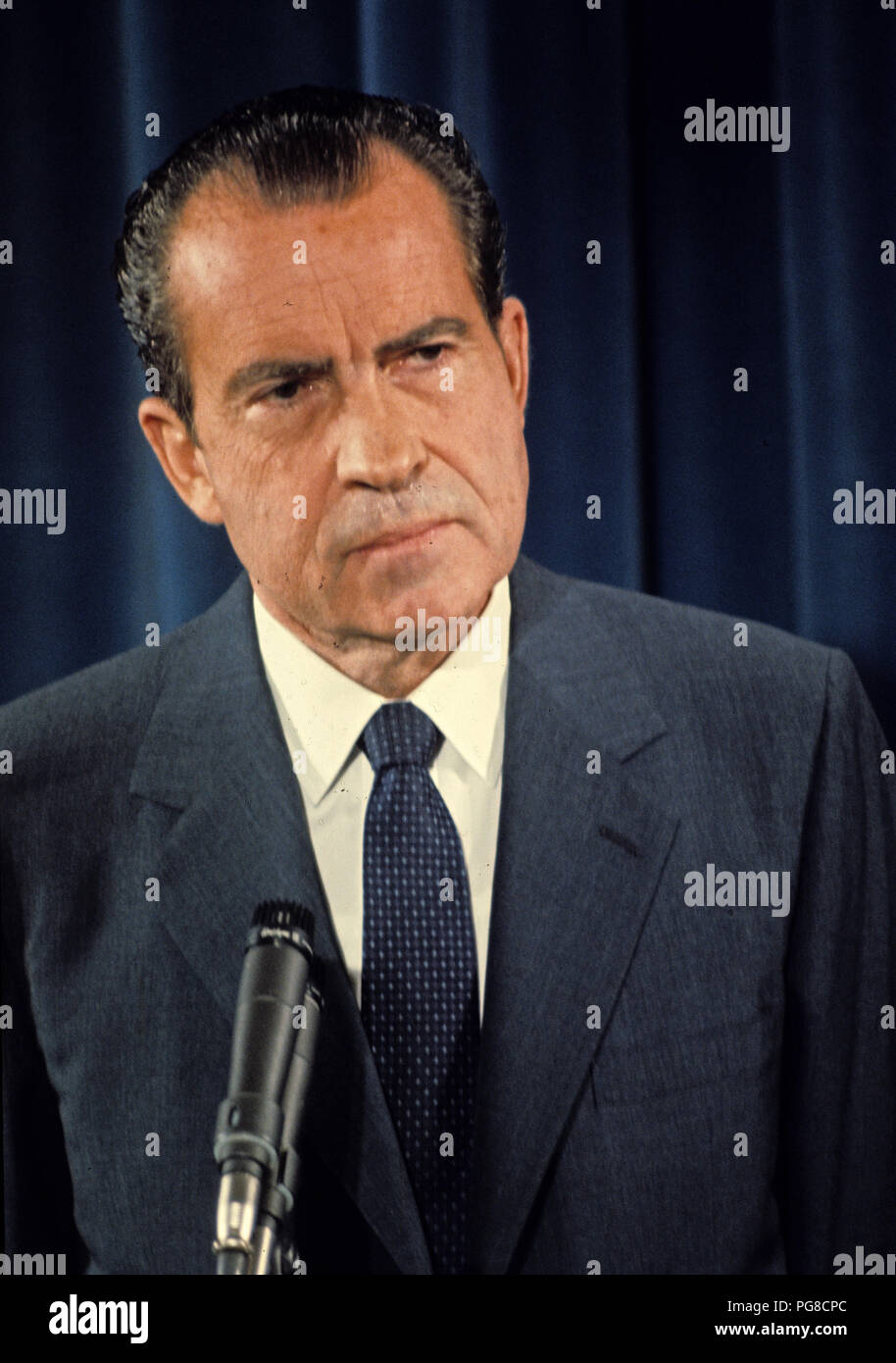1970 press conference president nixon hi-res stock photography and ...