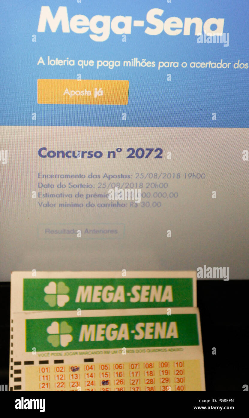 SÃO PAULO, SP - 24.08.2018: MEGA SENA PAGARÁ 33 MILHÕES - The draw of the 2072 contest of the mega-sena that will be held on Saturday (25), will pay the winner of the drawn lots, the amount of R $ 33 million. Bets may be placed up to one hour prior to the draw. (Photo: Aloisio Mauricio/Fotoarena) Stock Photo