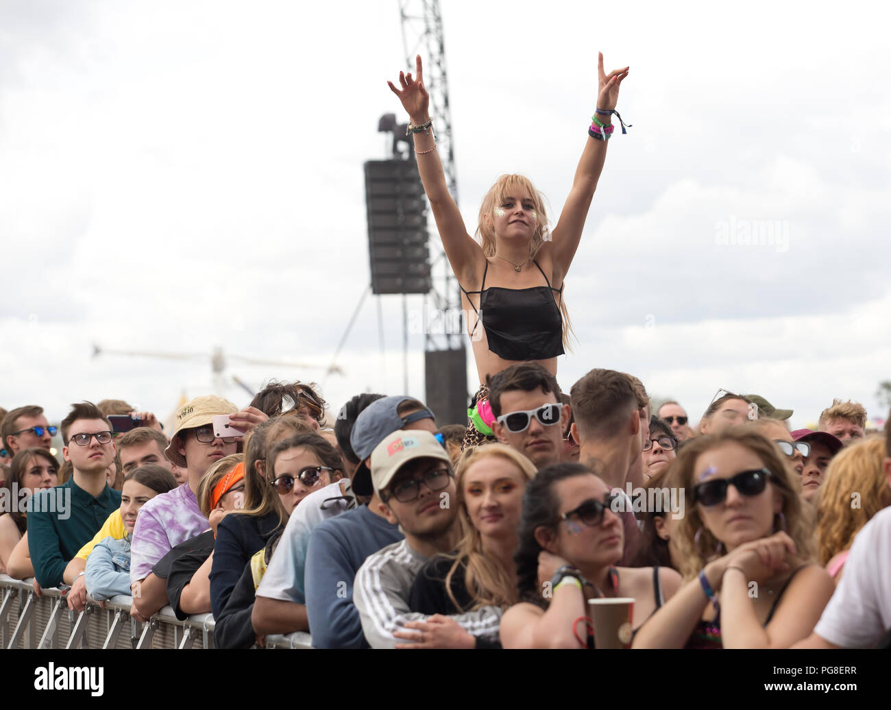 Reading Festival Day One 24th August 2018 Festival Crowds Enjoying The Music At Reading Festival 2018 Stock Photo Alamy
