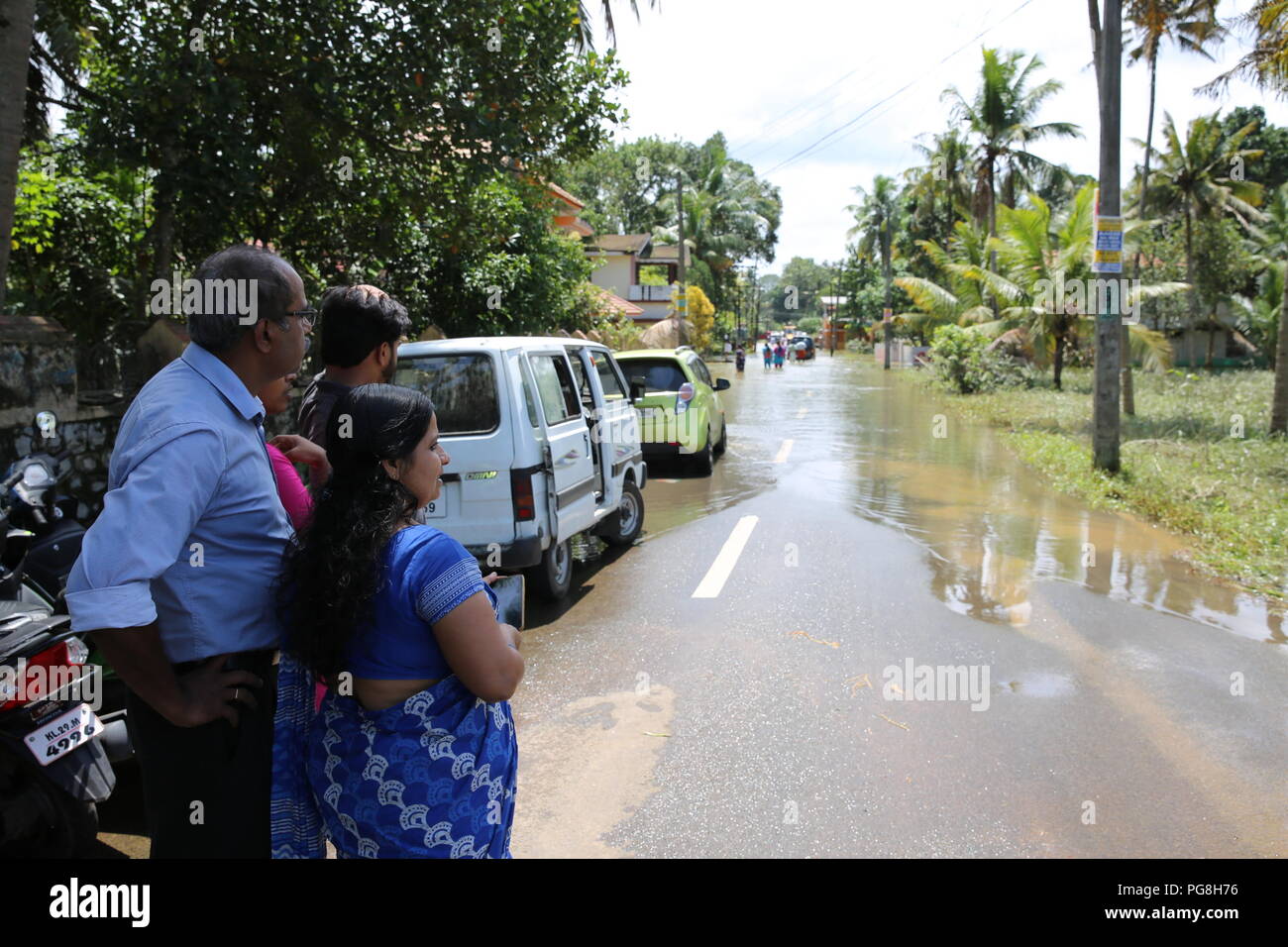 Kerala. 22nd Aug, 2018. A street is seen flooded in India's southernmost flood-hit Kerala state, Aug. 22, 2018. According to media reports, the death toll in the devastating floods has reached 370. Credit: Zhao Xu/Xinhua/Alamy Live News Stock Photo
