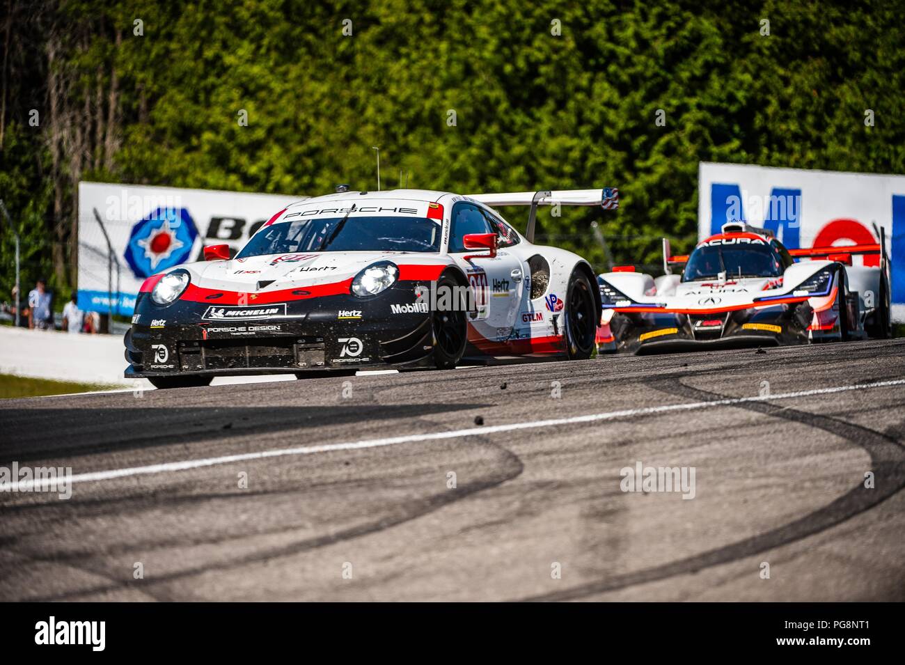 Bowmanville, CAN., 08 Jul 2018. 8th July, 2018. The number 911 Porsche 911 RSR, driven by the team of Nick Tandy and Patrick Pilet, in the GT Le Mans series, navigate the hairpin number 5 Moss corner on 08 of July, 2018 at Canadian Tire Motorsport Park during the Mobil 1 SportsCar Grand Prix weekend. Credit: Victor Biro/ZUMA Wire/Alamy Live News Stock Photo