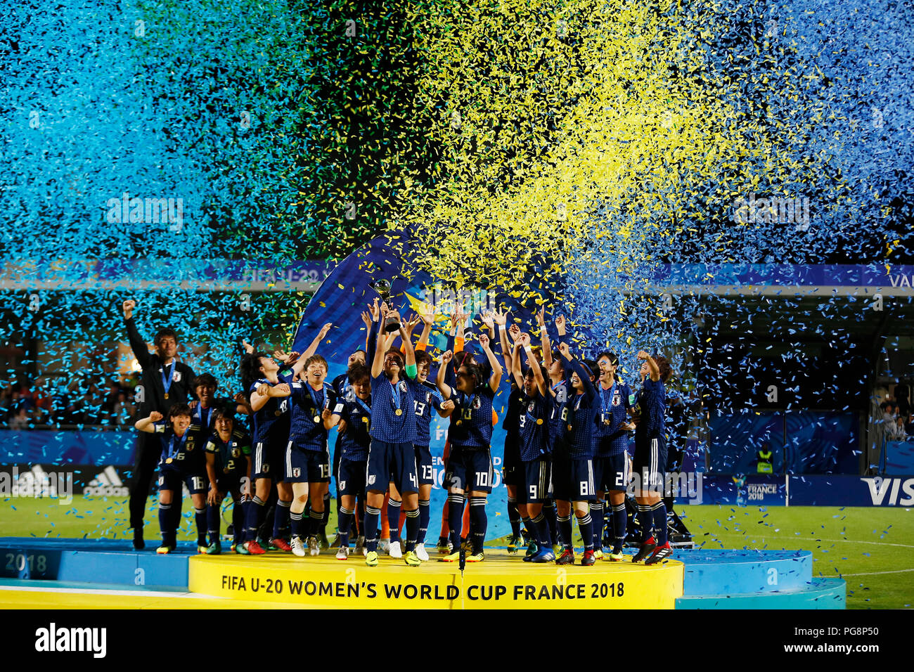 Vannes, France. 24th Aug, 2018. Champion team Japan celebrate during the  awarding ceremony of 2018 FIFA U-20 Women's World Cup in Vannes, France,  Aug. 24, 2018. Japan beat Spain in the final