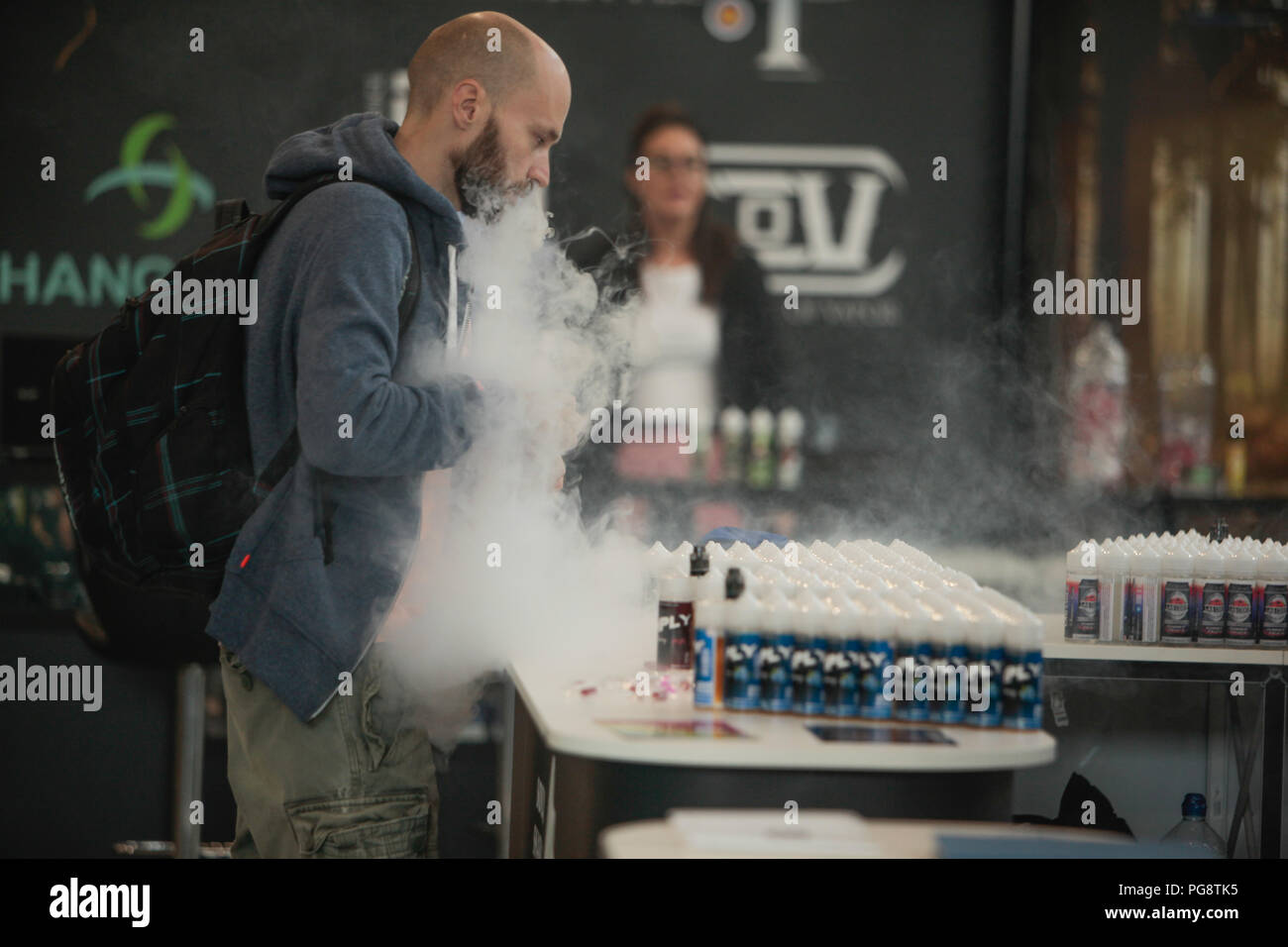 elfbar nachfüll pod läuft aus The Most Popular Vaping Tricks to Try in 2019 main image 1