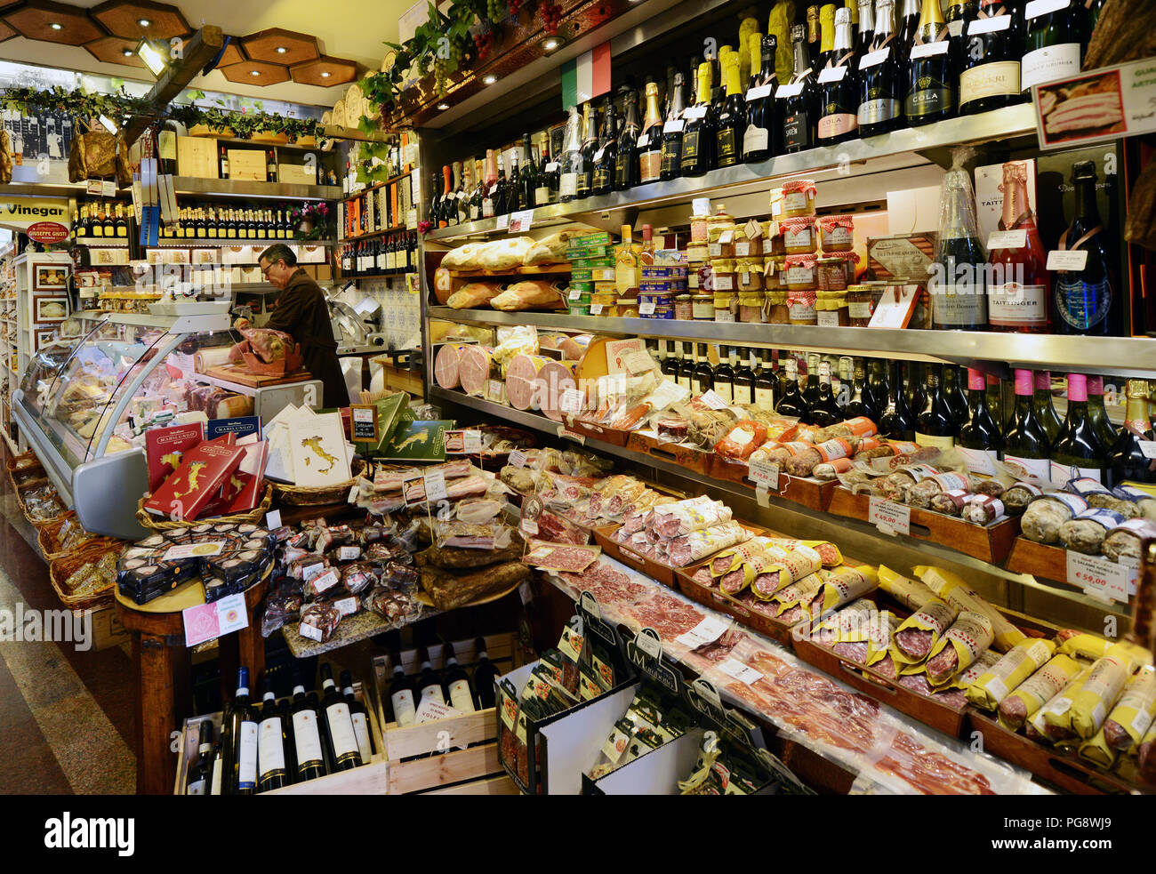 Antica Salumeria Volpetti shop in Rome Stock Photo Alamy