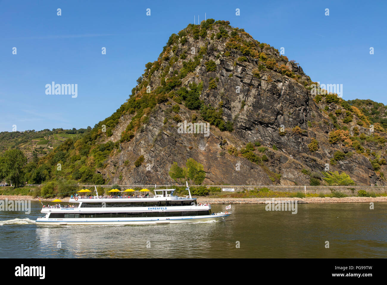 Loreley rocks, Rheingau, UNESCO World Heritage Upper Middle Rhine Valley, excursion boat, Stock Photo
