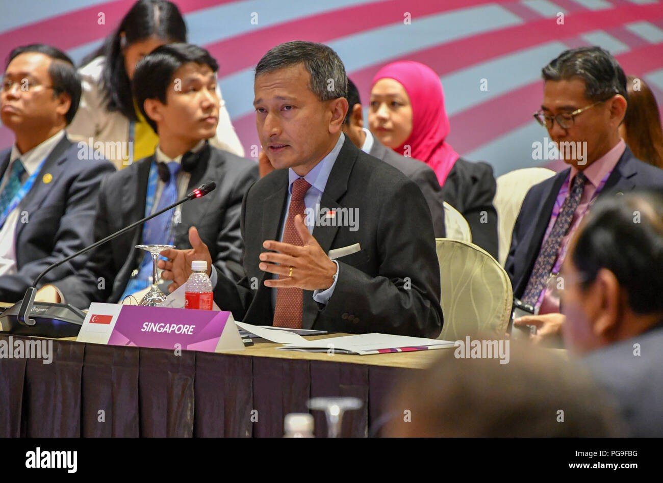 Vivian balakrishnan hi-res stock photography and images - Alamy