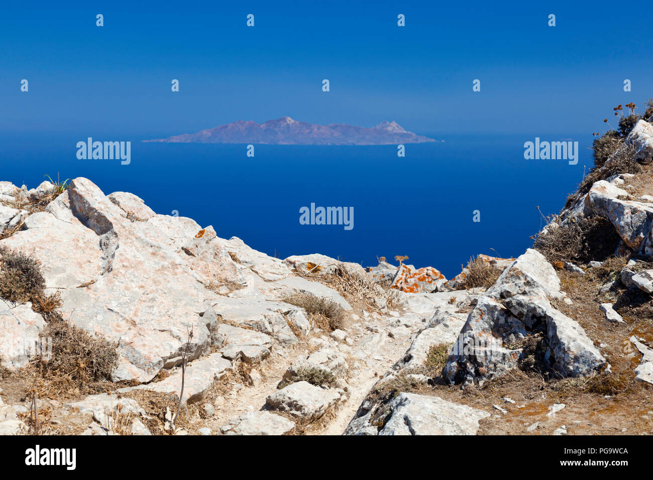 View from halfway up to the Profitis Ilias to the island Anafi. Stock Photo
