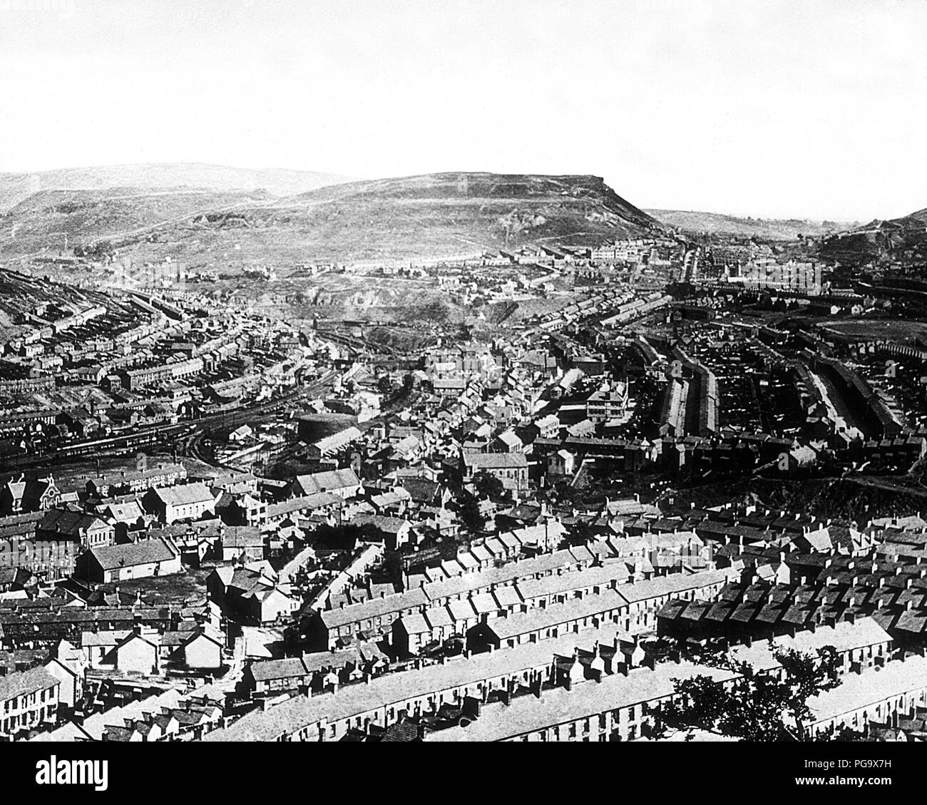 Tonypandy wales hires stock photography and images Alamy