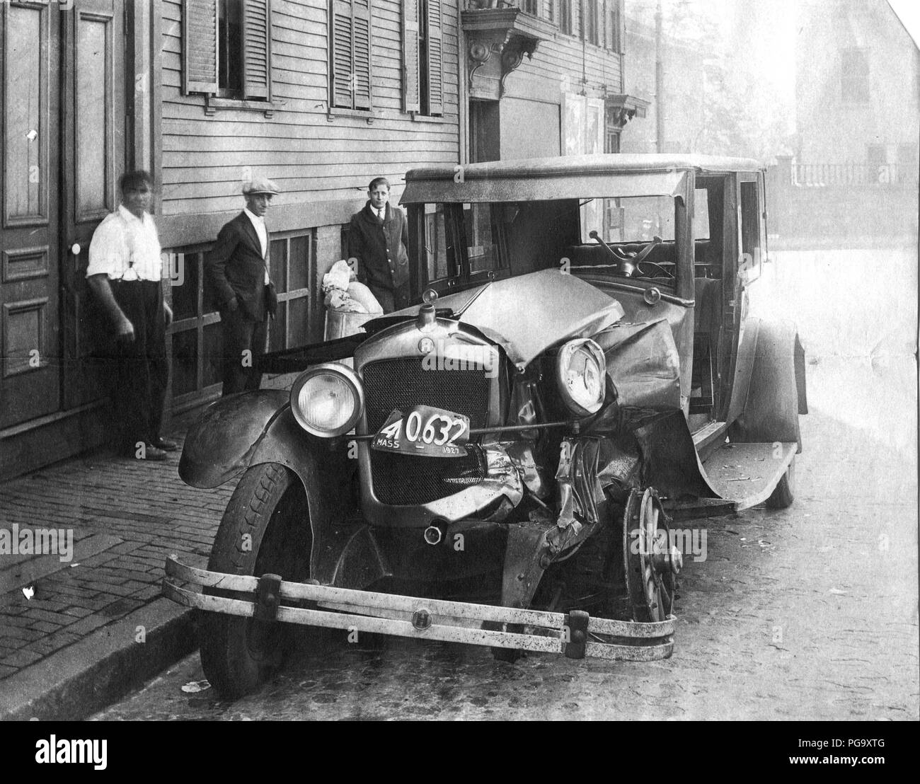 Hupmobile Auto and car collision. 1927 Stock Photo