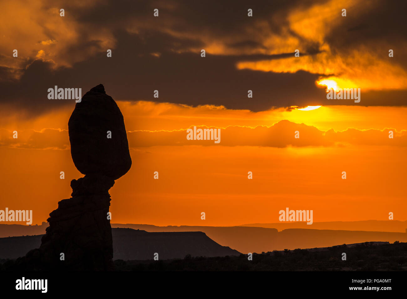Balancing Rocks Sunset Balanced rock sunset clouds hi-res stock photography and images - Alamy
