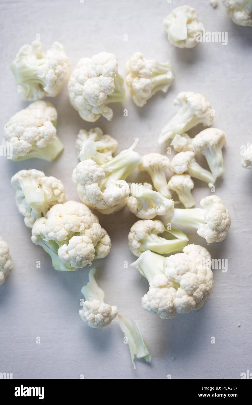 Cauliflower cut into florets Stock Photo Alamy