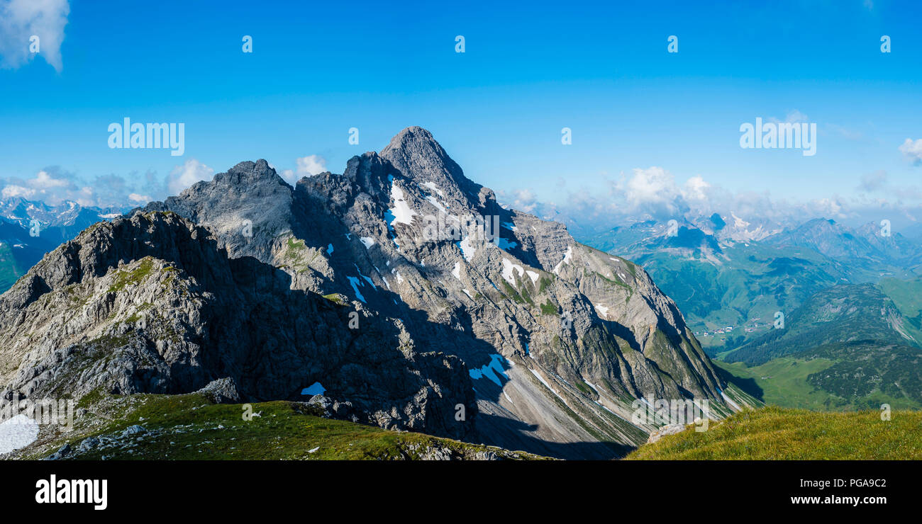Mountain panorama from the Hochrappenkopf, 2425m to the Biberkopf, 2599m, Allgäu Alps, Allgäu, Bavaria, Germany Stock Photo