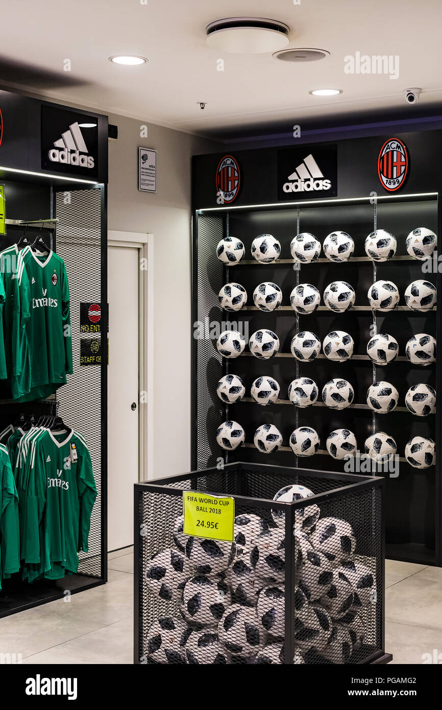 7 JUNE 2018, MILAN, ITALY: Official Store FC Inter Milan and Milan ,  clothing and footwear team of souvenirs and paraphernalia for fans of the  team an Stock Photo - Alamy