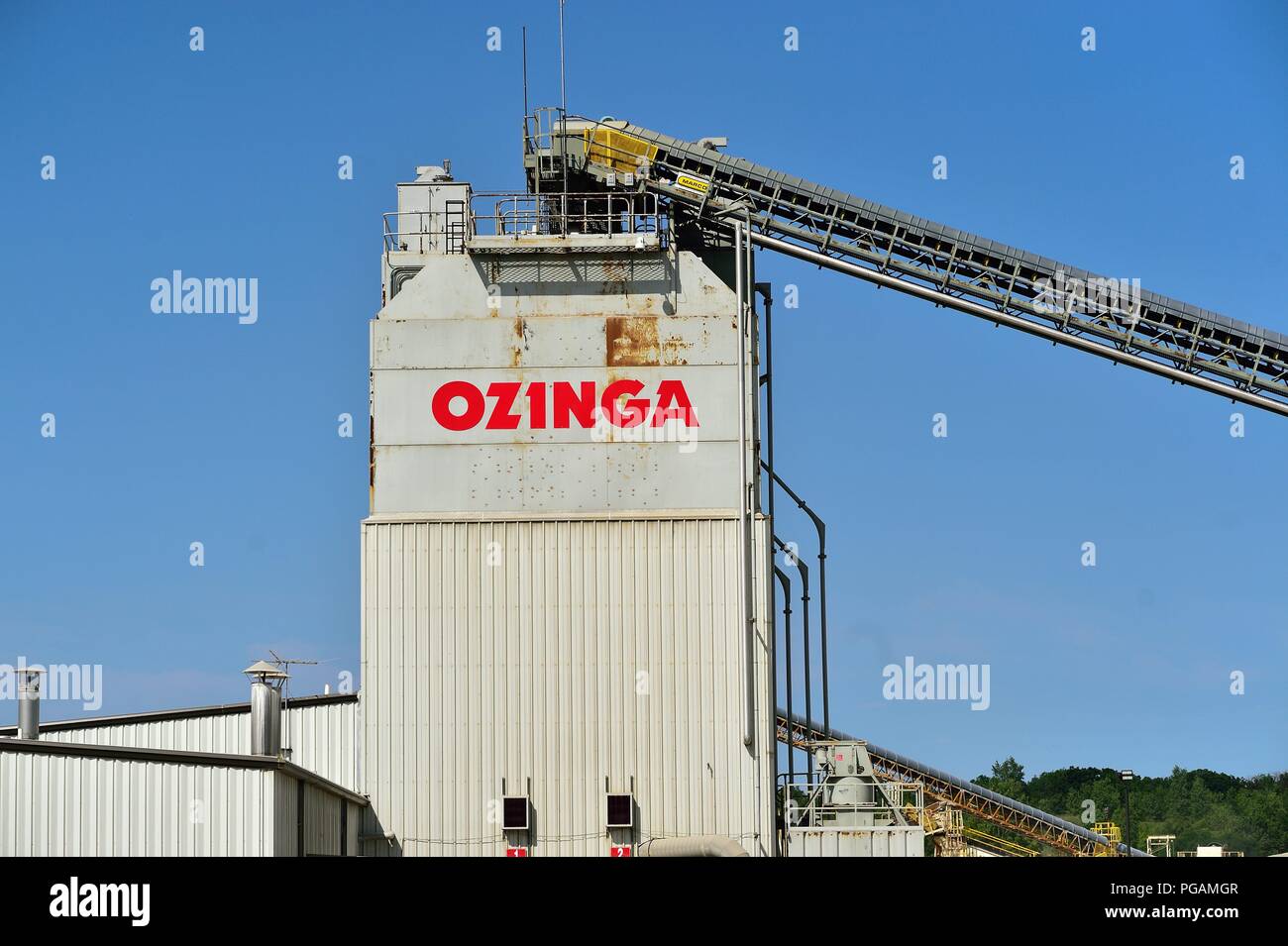 south elgin illinois usa a ready mix concrete plant in suburban ready mix usa