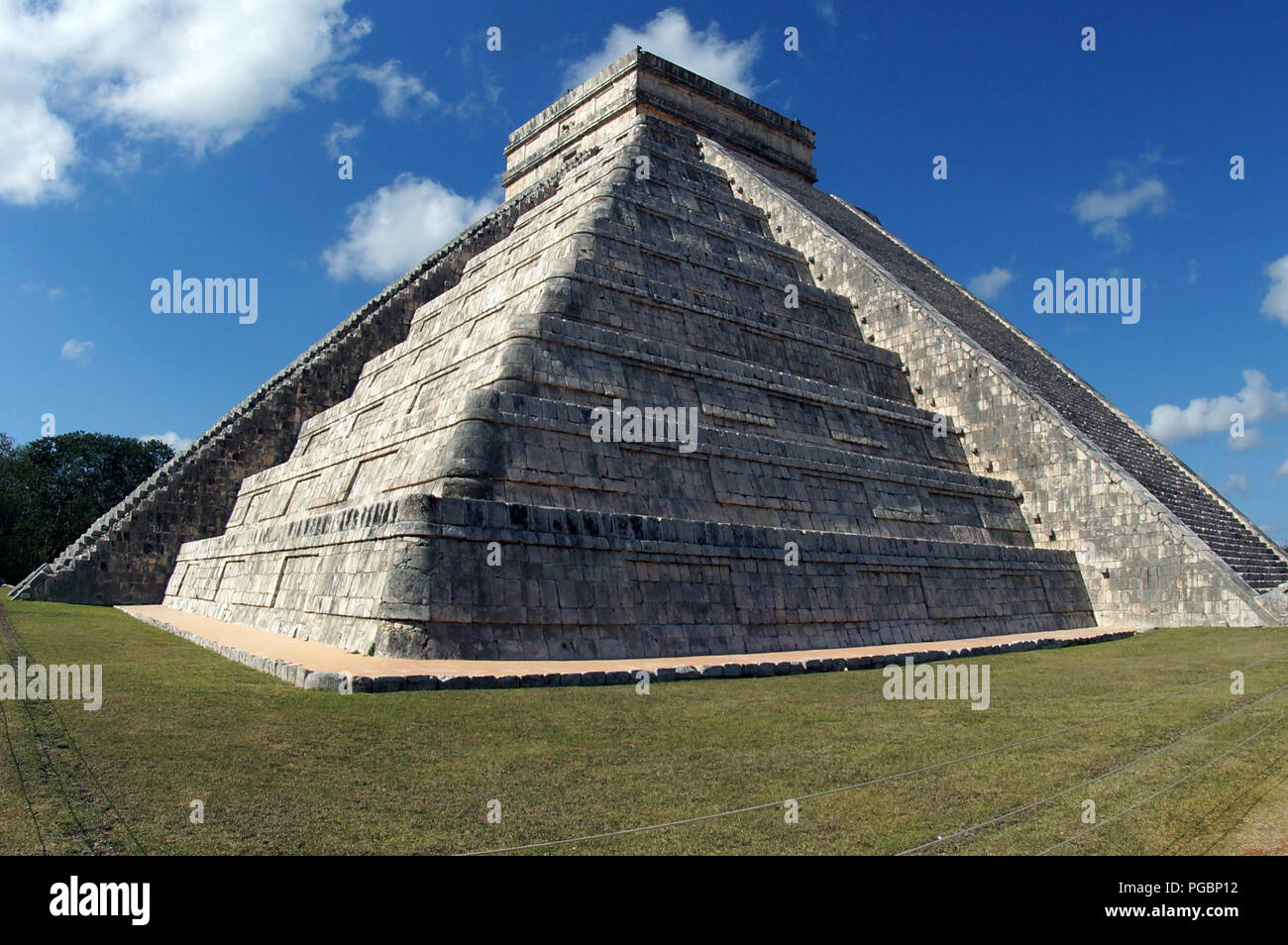 Maya temple Chichen Itza, Yucatan Mexican Stock Photo