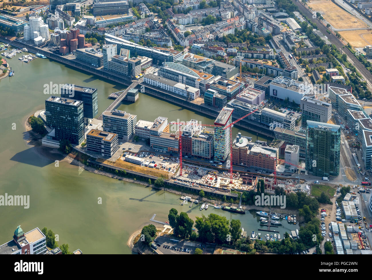 Julo-Levin-Ufer, Media Harbour, Stadium Street, Friedrichstadt, Düsseldorf, Courtyard Düsseldorf Hafen, Hyatt Regency Düsseldorf, Rheinland, Northrhin Stock Photo