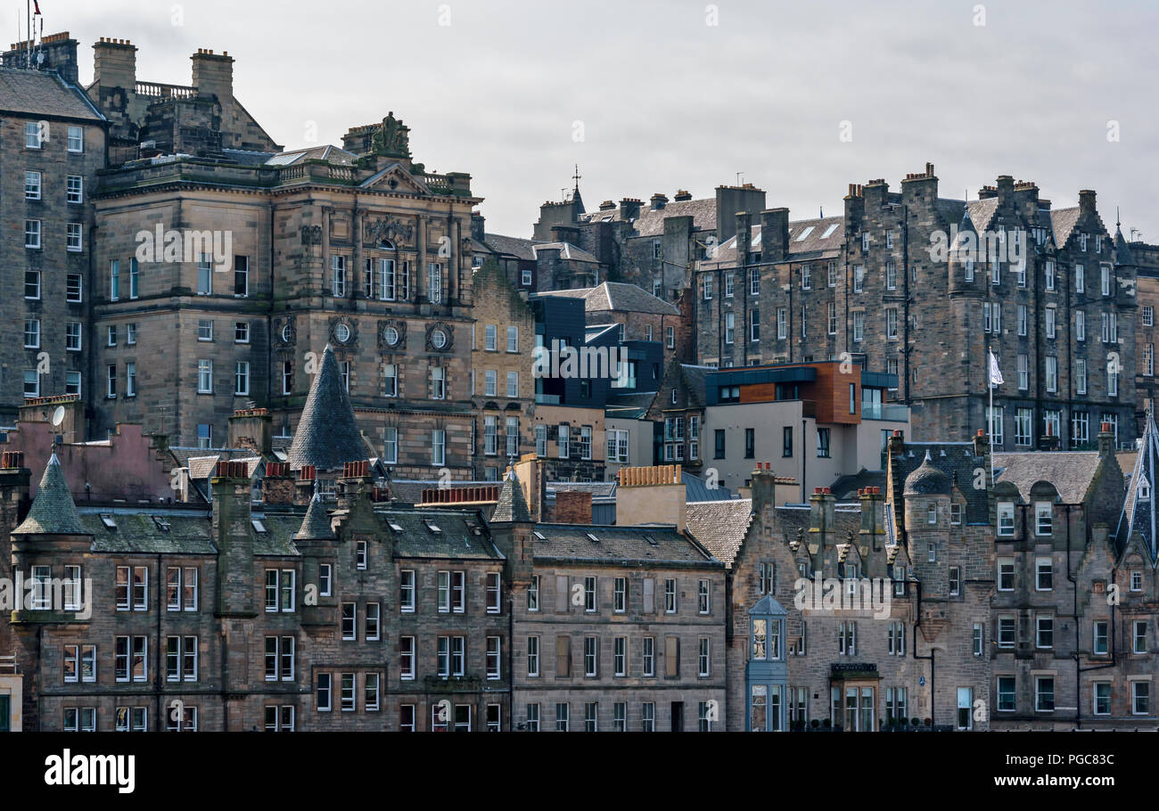 EDINBURGH SCOTLAND TYPICAL BUILDINGS AND ARCHITECTURE Stock Photo Alamy