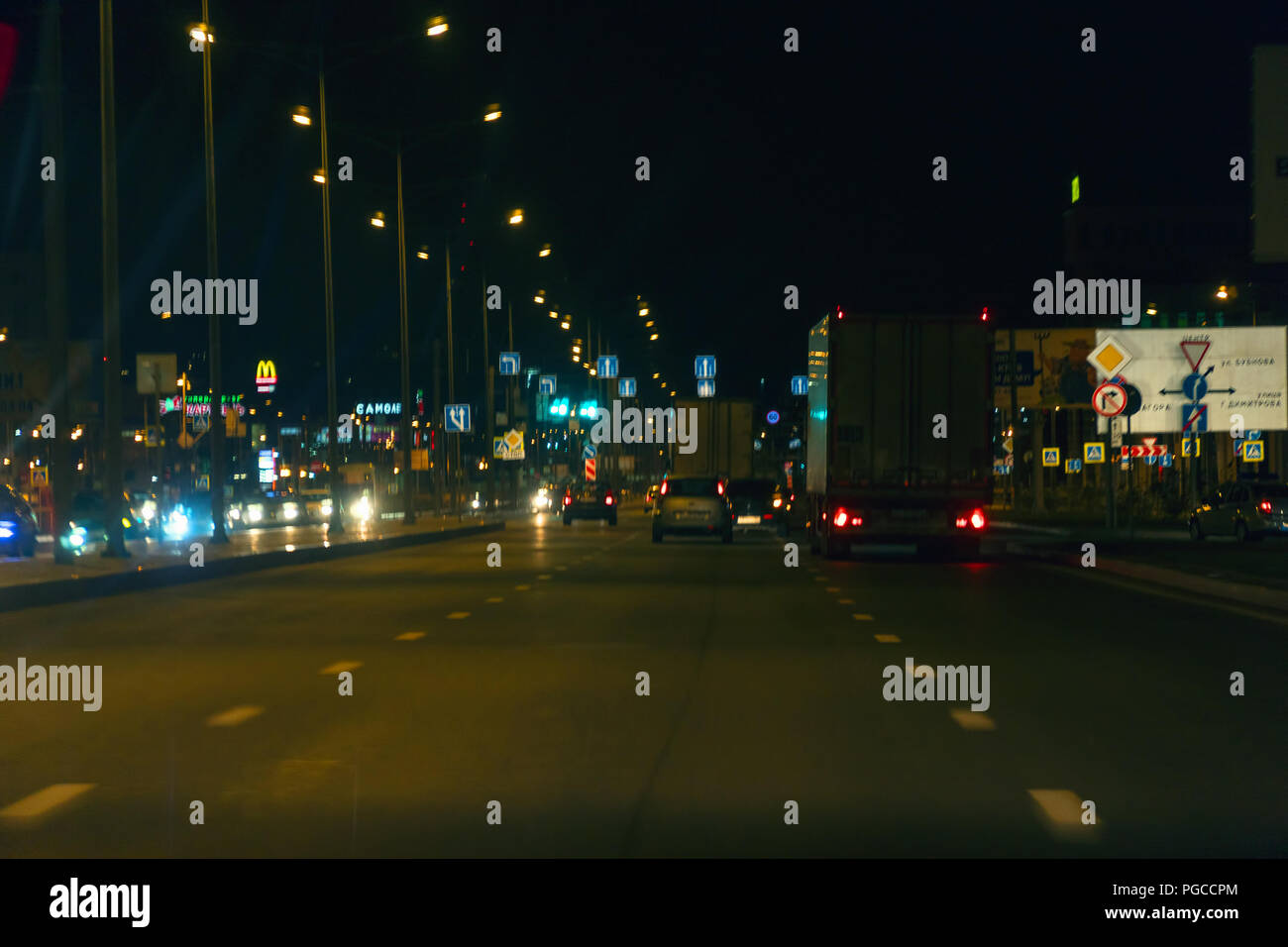 Soft light street hi-res stock photography and images - Alamy