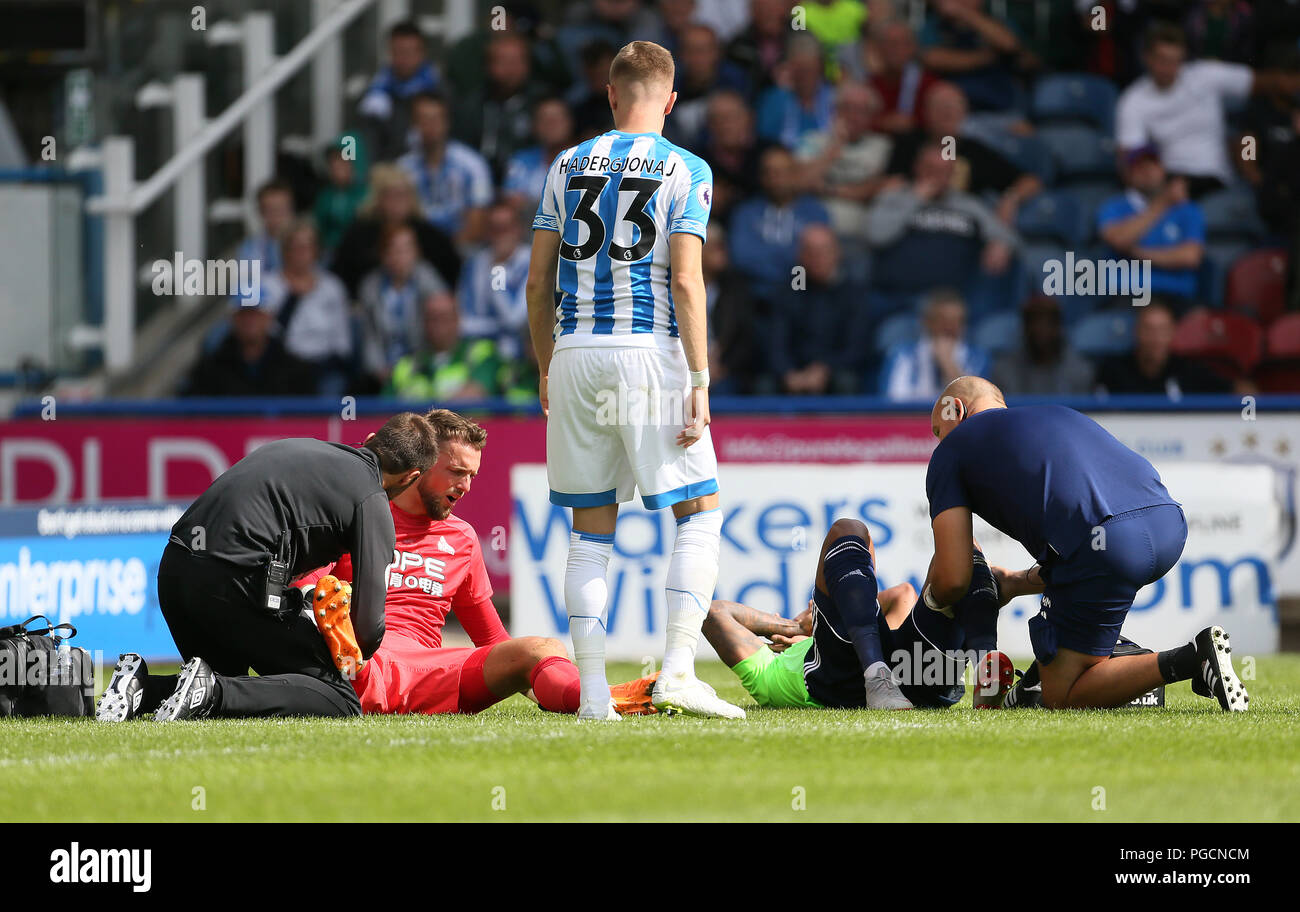 Huddersfield town goalkeeper ben hamer hires stock photography and images Alamy