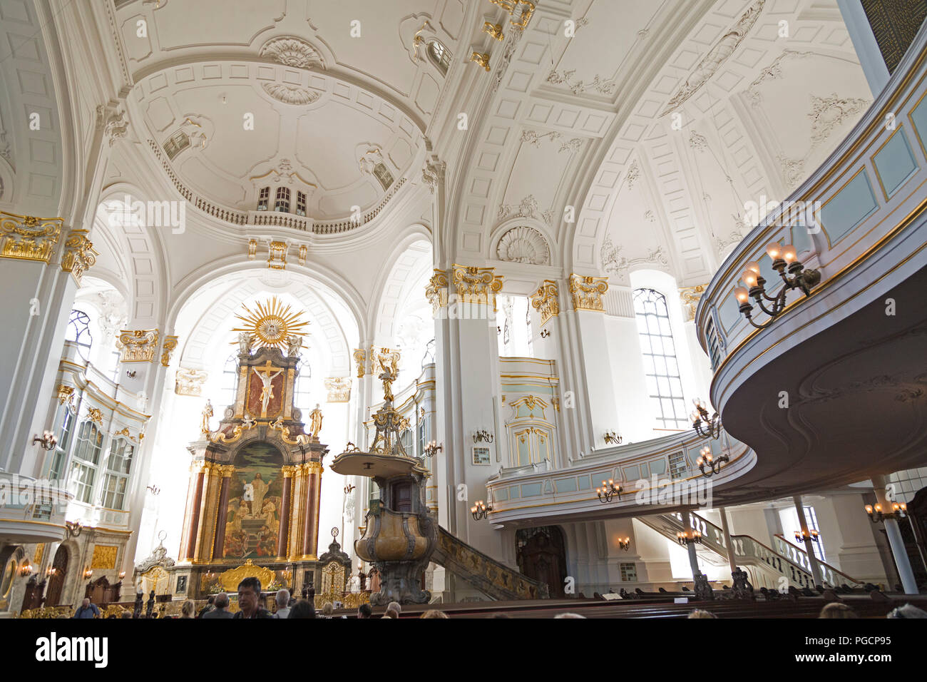 Michaeliskirche (Michel), Hamburg, Deutschland | St. Michael´s Church (Michel), Hamburg, Germany Stock Photo