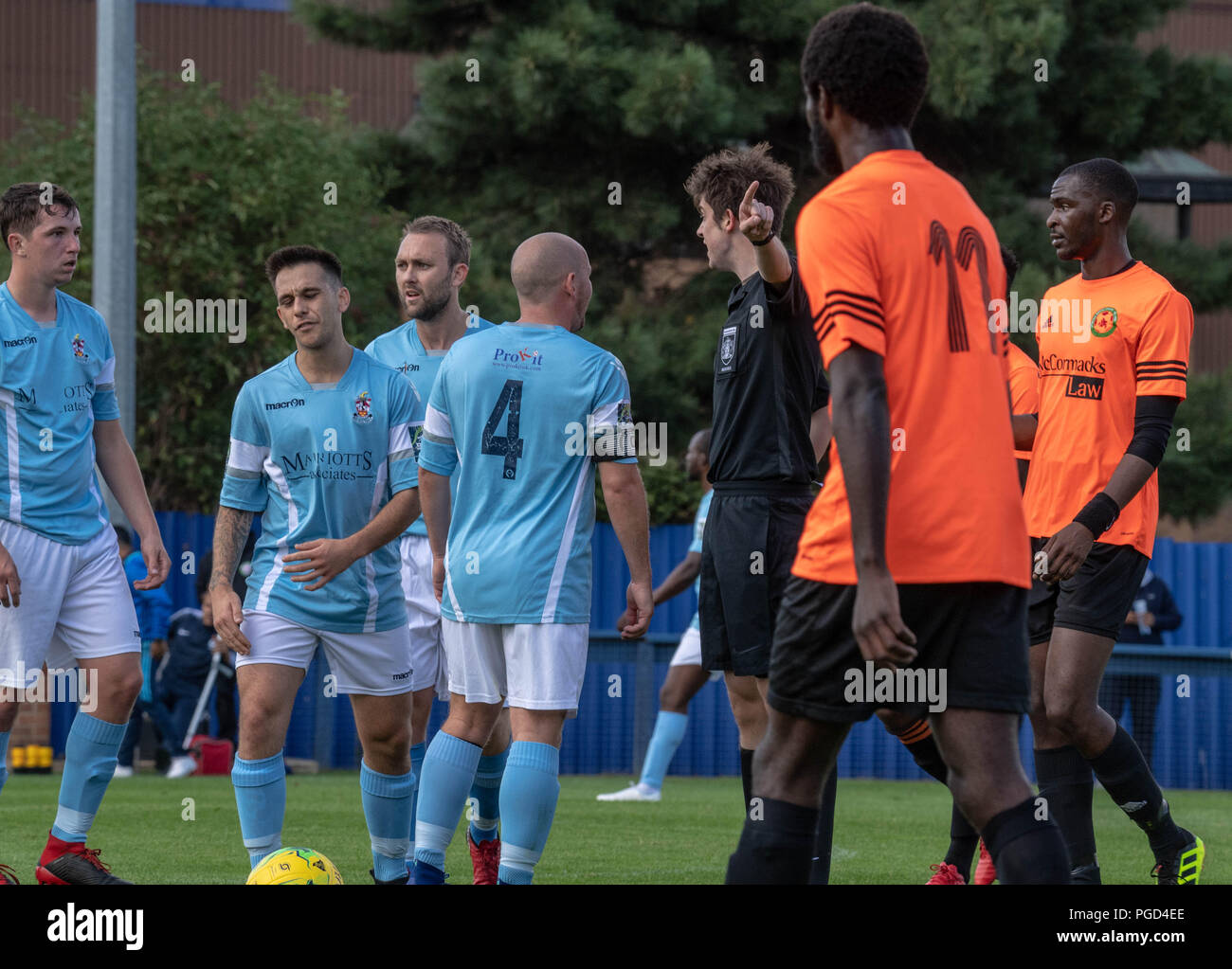Brentwood, UK 25th August 2018 Football match; Brentwood Town FC (1) Vs Sporting Bengal United (1) at the Brentwood Town Arena in an FA Cup tie match. The Sporting Bengal set-up is unusual in that it is operated by the Bangladesh Football Association (UK) and players are selected from (and retain their affiliation with) the Sunday league clubs which are affiliated to that organisation, Sporting Bengal United FC was therefore established in 1996 to challenge the under-representation of Asians in football. Credit: Ian Davidson/Alamy Live News Stock Photo
