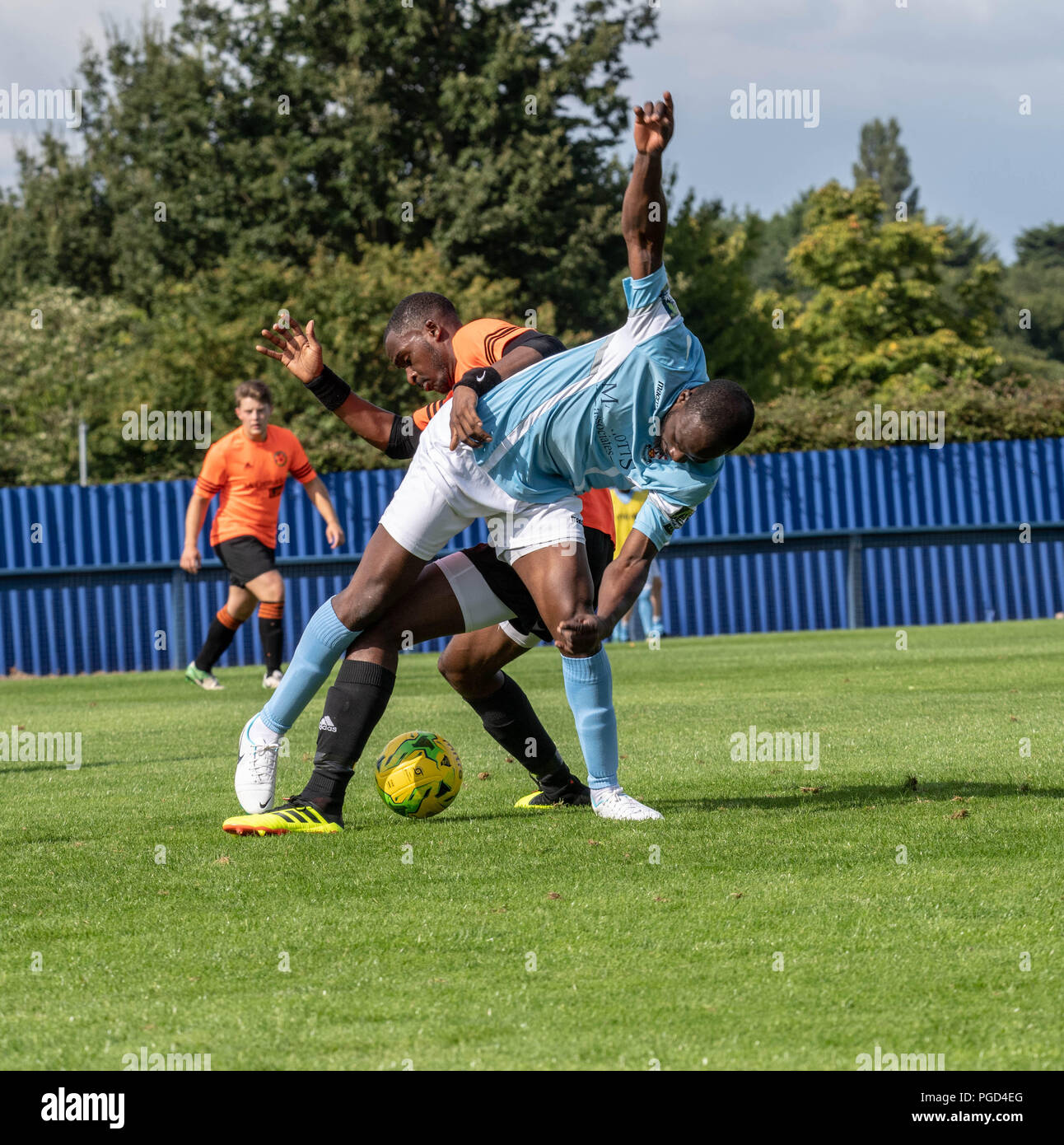 Brentwood, UK 25th August 2018 Football match; Brentwood Town FC (1) Vs Sporting Bengal United (1) at the Brentwood Town Arena in an FA Cup tie match. The Sporting Bengal set-up is unusual in that it is operated by the Bangladesh Football Association (UK) and players are selected from (and retain their affiliation with) the Sunday league clubs which are affiliated to that organisation, Sporting Bengal United FC was therefore established in 1996 to challenge the under-representation of Asians in football. Credit: Ian Davidson/Alamy Live News Stock Photo