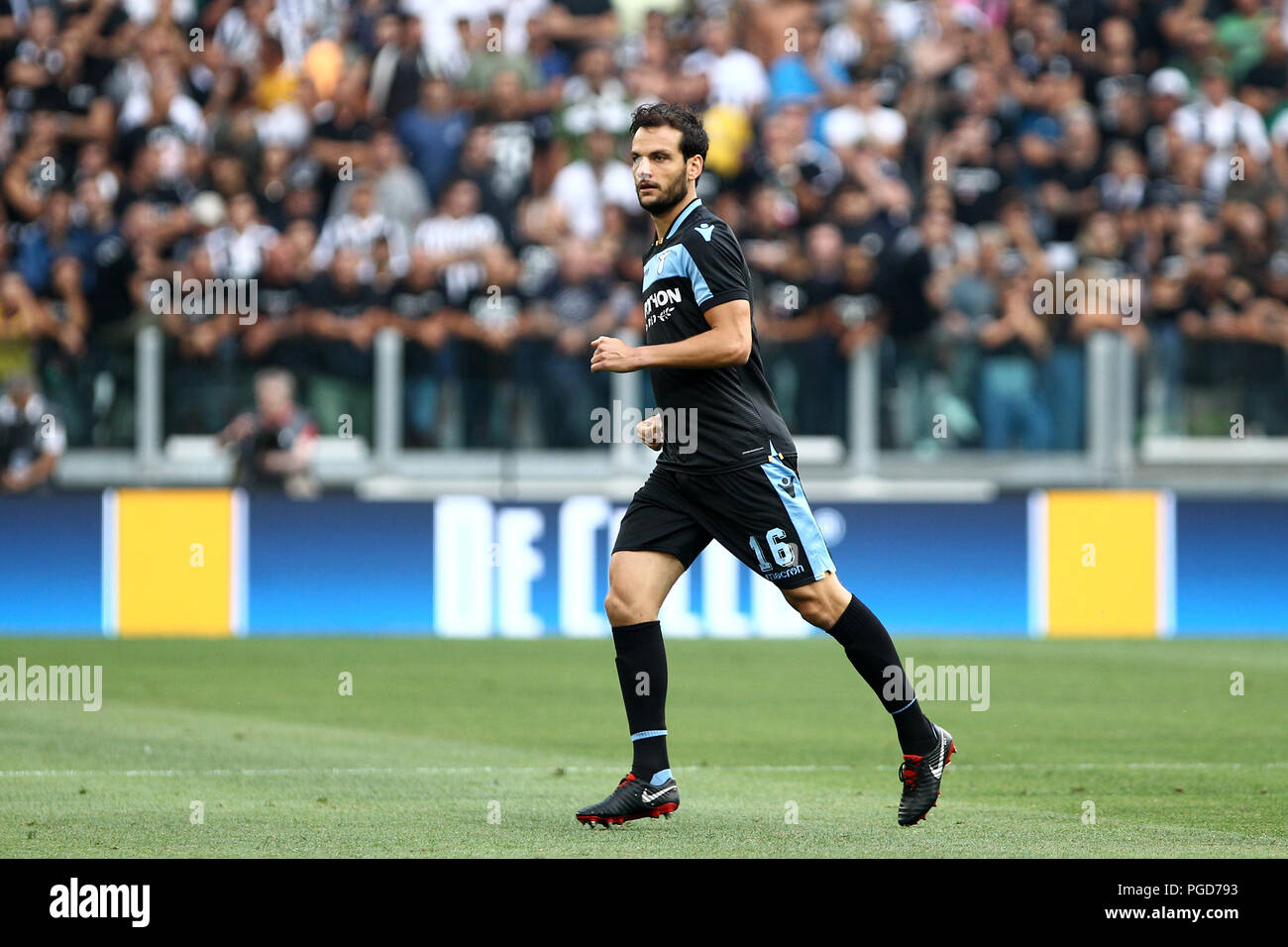 Torino, Italy. 25th August, 2018. Marco Parolo  of SS Lazio in action during the Serie A football match between Juventus Fc and SS Lazio.  Credit: Marco Canoniero / Alamy Live News  . Credit: Marco Canoniero/Alamy Live News Stock Photo