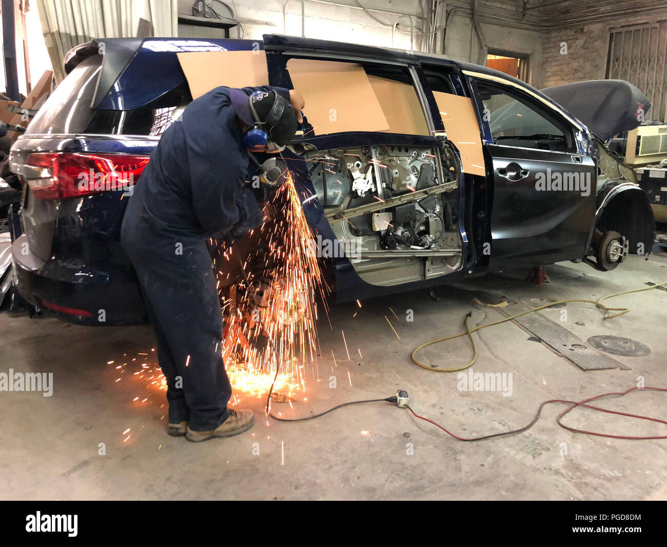 Geico Repair Shops Near Me >> New York New York Usa 25th Aug 2018 Sam S Brooklyn New York Geico Repair Shops Near Me >> New York New York Usa 25th Aug 2018 Sam S Brooklyn New York
