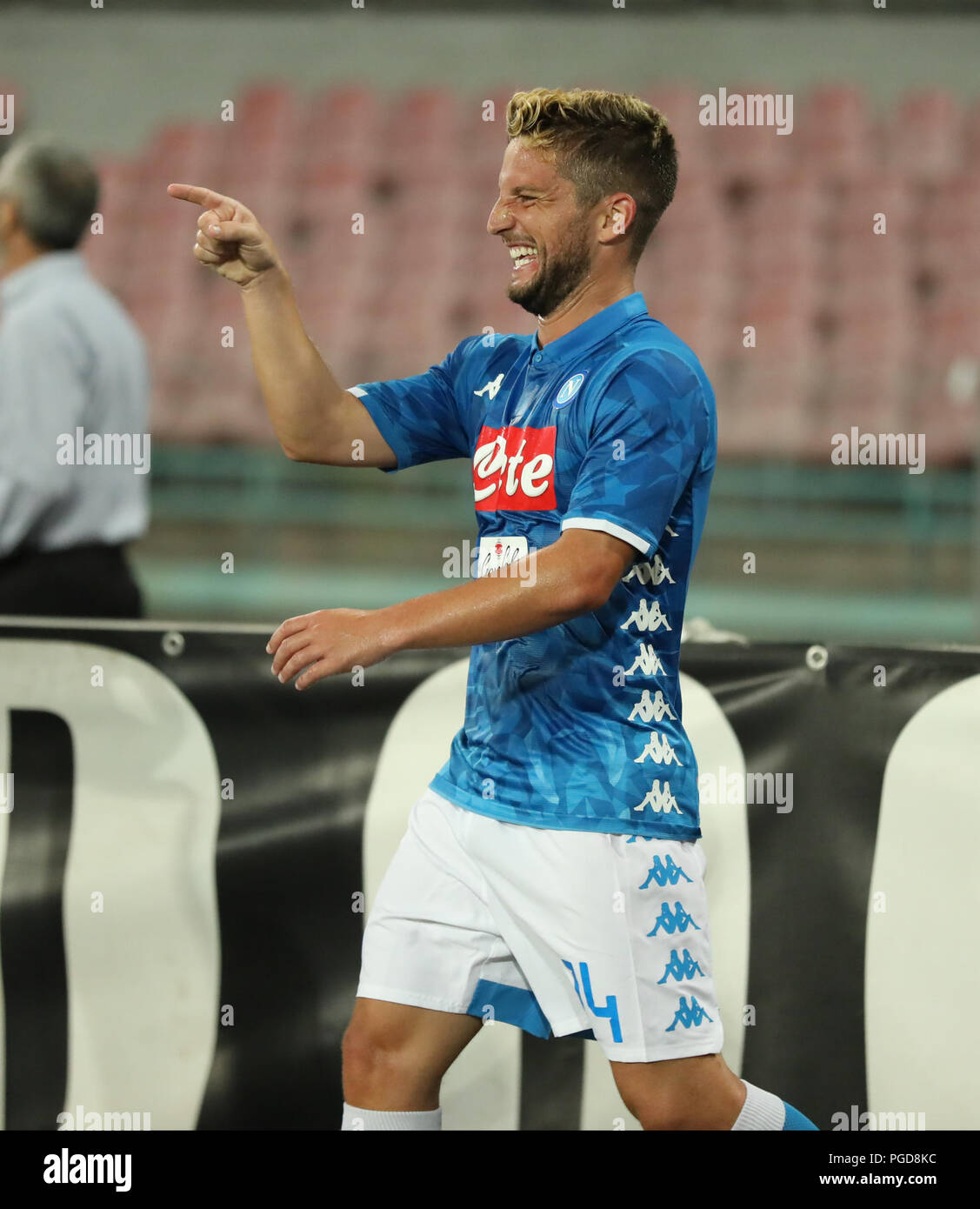 Better Chance To Make CFP: Michigan Or USC, image size:1127x1390