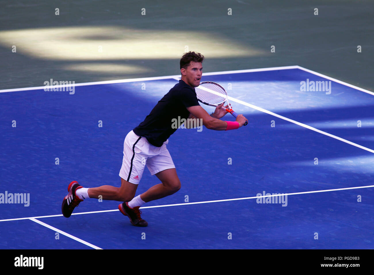 Dominic thiem practice hi-res stock photography and images - Alamy