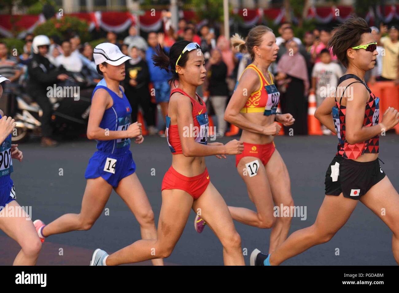 Asian games 2018 women's marathon hi-res stock photography and images ...