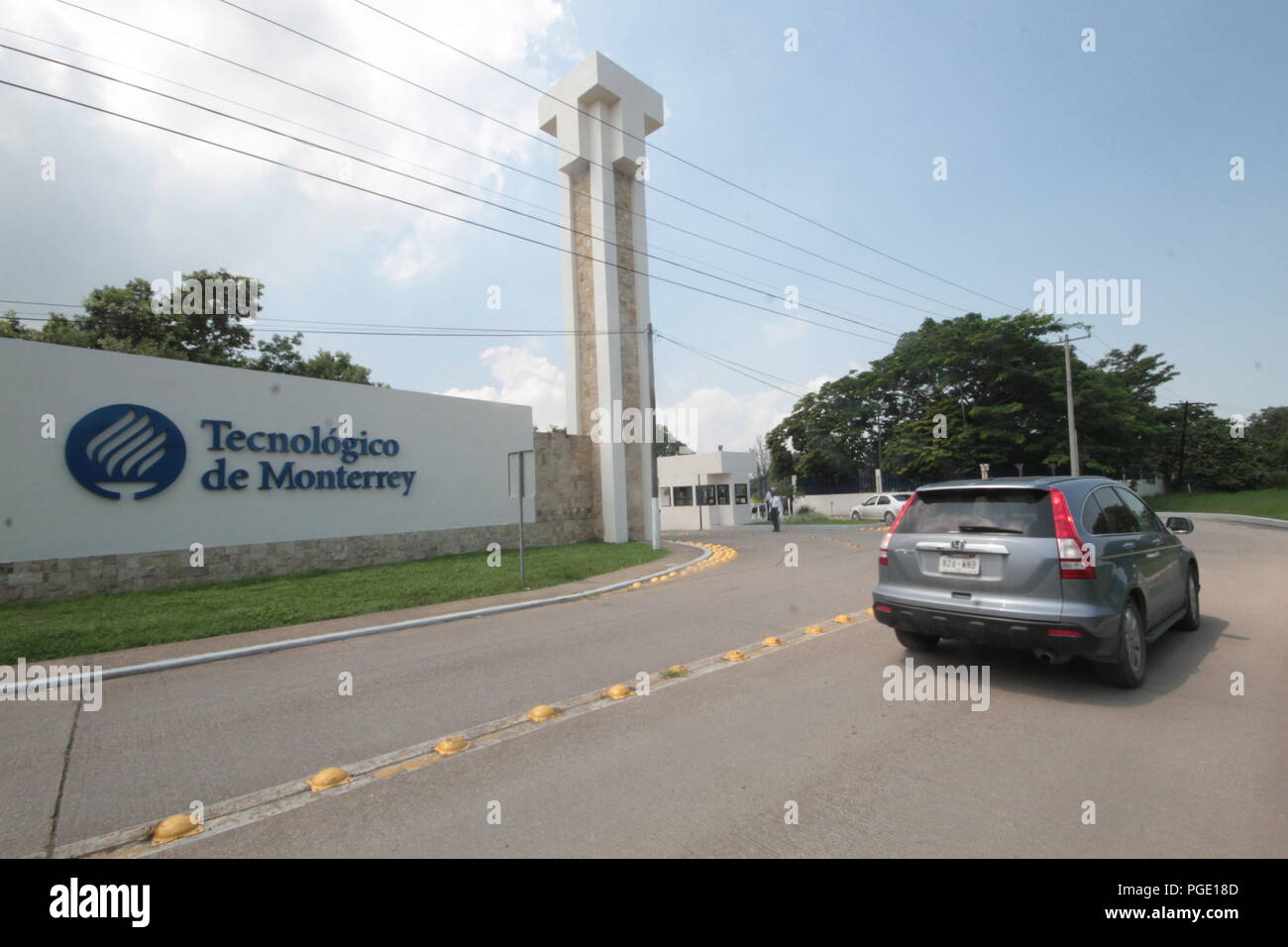 Technology institute monterrey hi-res stock photography and images - Alamy