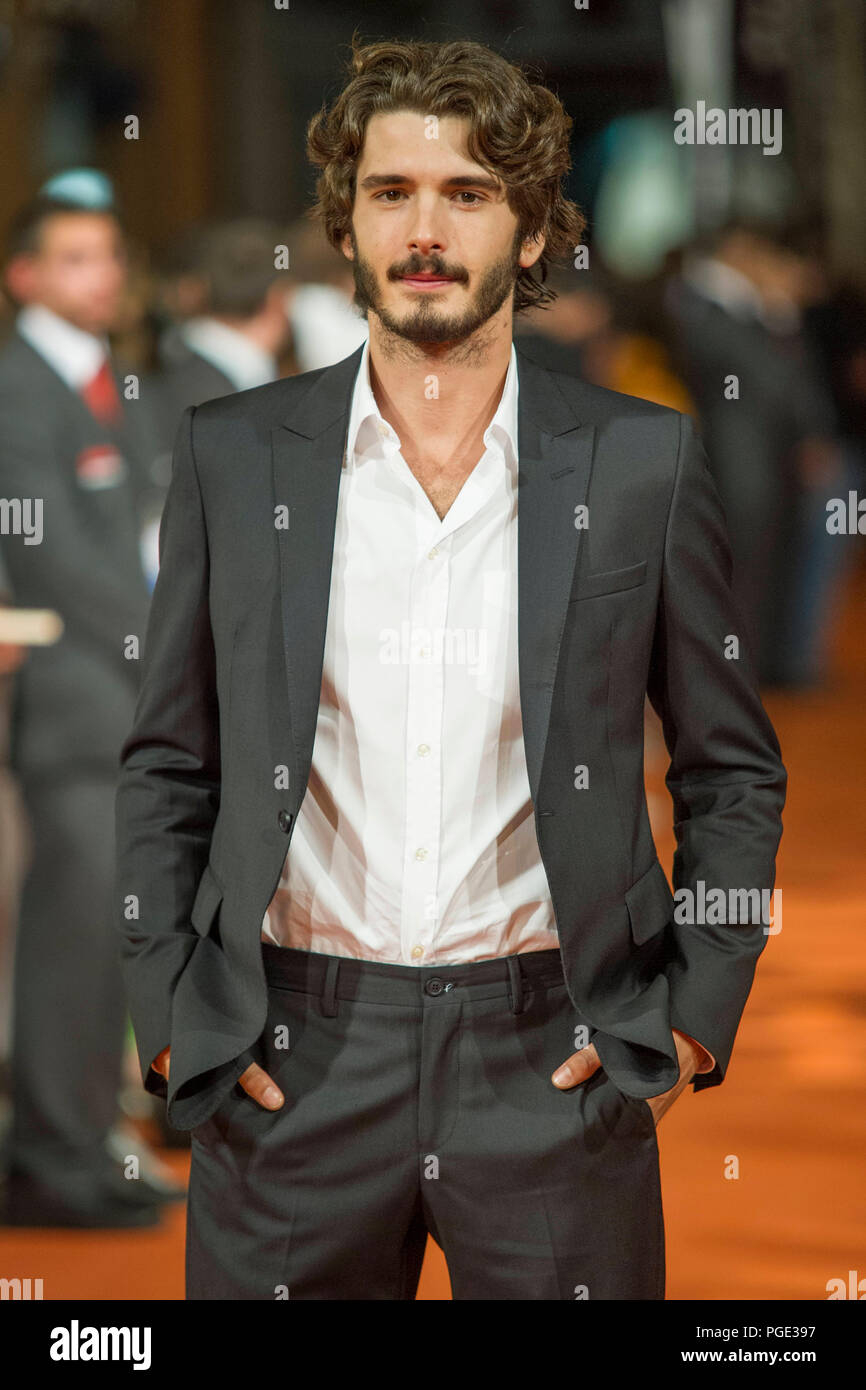 Yon gonzalez wife