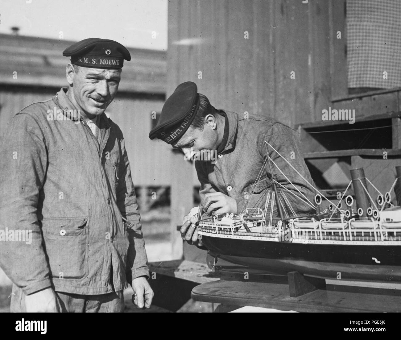 German prisoners at prison camp, Fort McPherson, Georgia build miniature ships 1918 Stock Photo