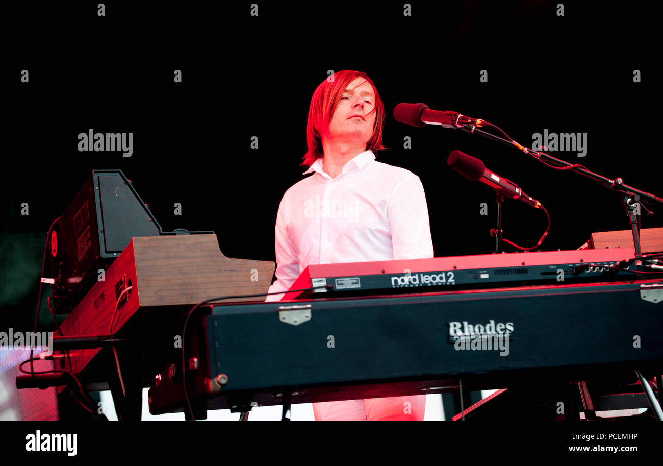 Concert of the French electronic music duo AIr at the Bluedot festival