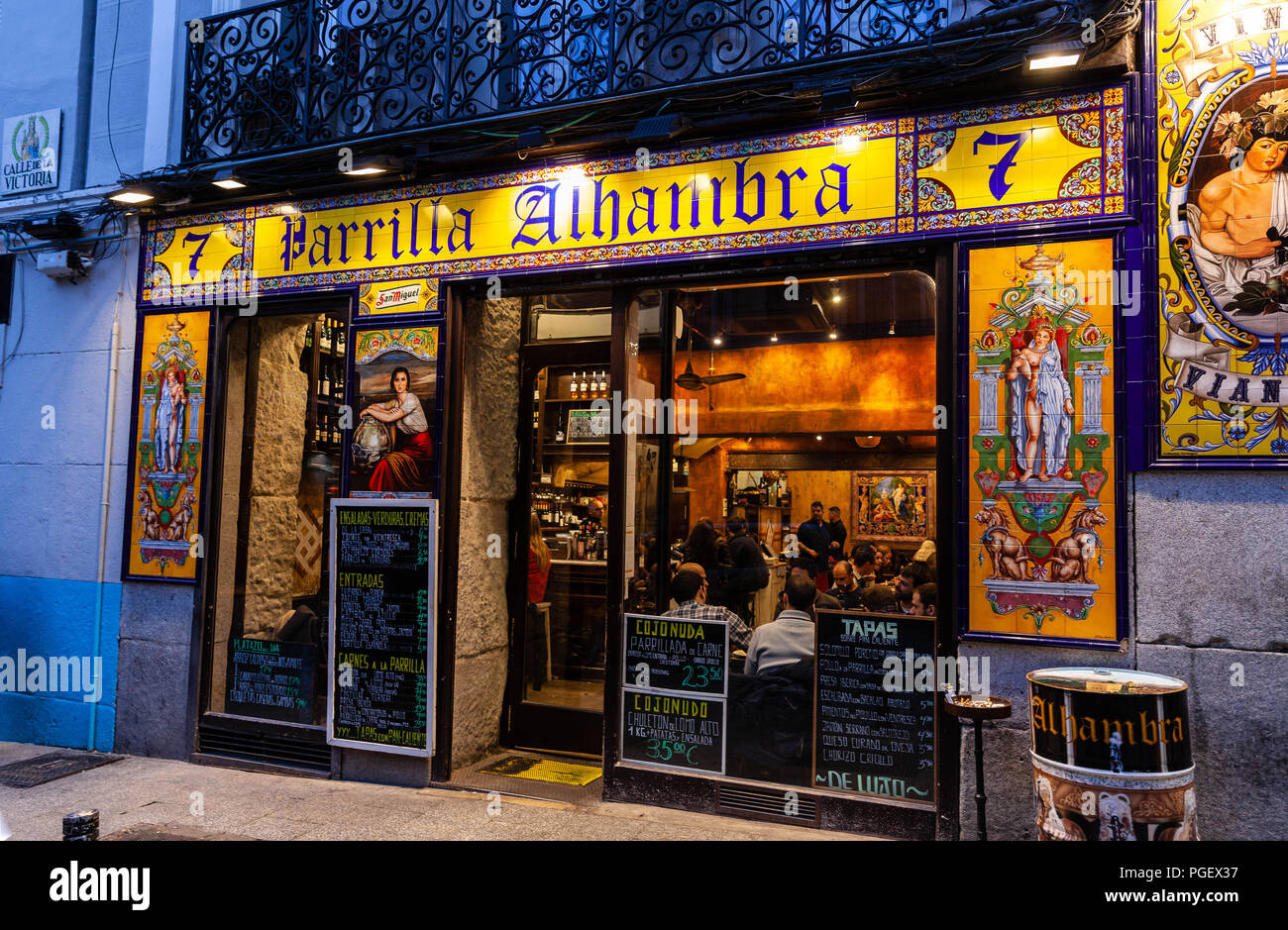 Restaurante de madrid hi-res stock photography and images - Alamy