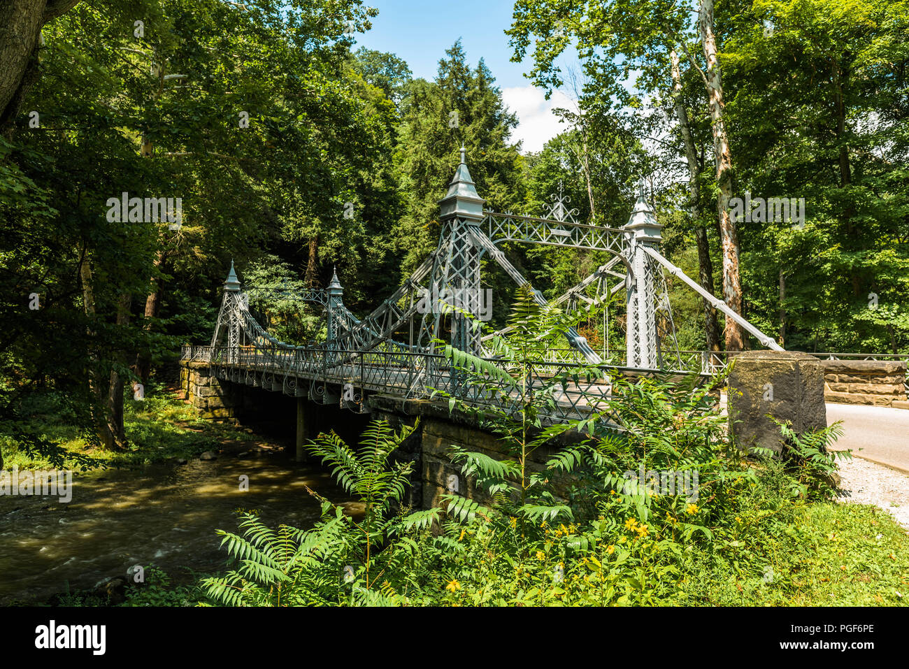 Creek Suspension Bridge High Resolution Stock Photography and Images