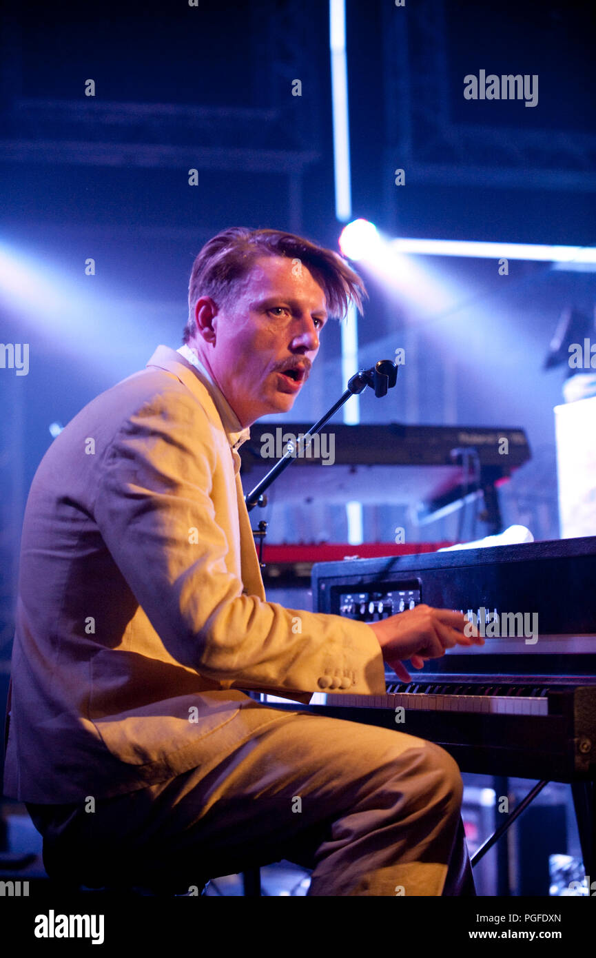 Concert of the Belgian pop band Das Pop in the Amerikaans Theater