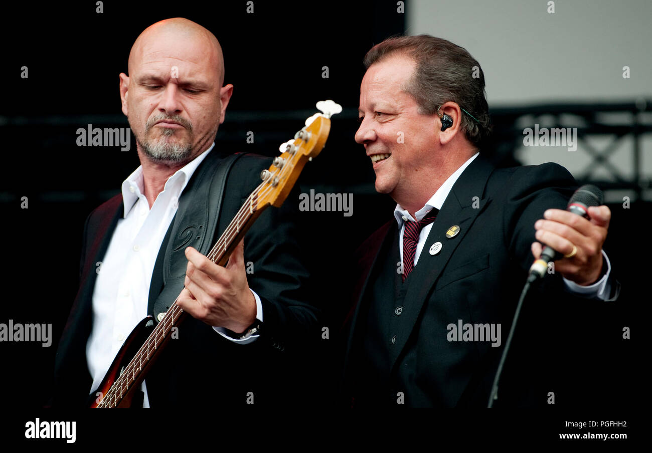 Flemish rock band De Kreuners at the Suikerrock festival in Tienen (Belgium, 01/08/2010) Stock Photo